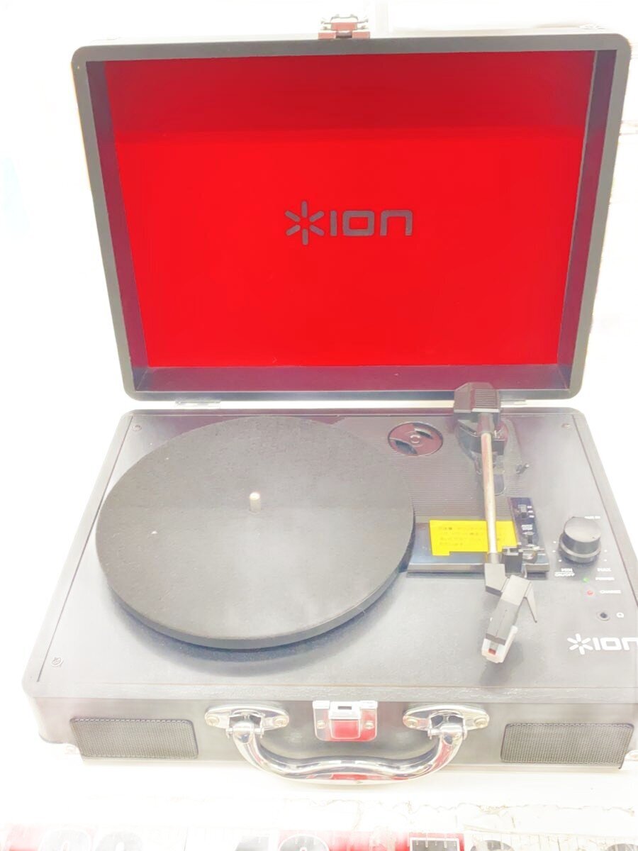 【ブランド】Ion Audio 【ブランドカナ】アイオンオーディオ 【型番】 【程度】B 【カラー】 【キーワード】　　　/Vinyl Motion/ポータブルレコードプレーヤー 2025/09/19 セカンドストリート大河原店 【1870】【中古】Ion Audio◆オーディオその他//Vinyl Motion ブランド Ion Audio 型番 カラー 実寸 【/】 幅：/ / 高さ：/ / 奥行：/ 【その他】 その他サイズ：/ 商品は　セカンドストリート大河原店の店頭にて販売しております。商品に関するお問合わせは、お電話(TEL:0224-51-5764)にて、問合わせ番号：2320782707620をお伝えください。 配送方法やお支払い方法に関するお問い合わせは、サポートセンターまでご連絡をお願いします。 ※お電話の対応は営業時間内のみとなります。お問い合わせフォームでお問い合わせの際はご注文番号をご記入下さい