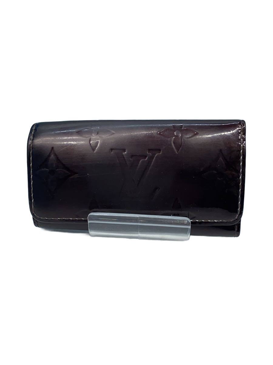 【ブランド】LOUIS VUITTON 【ブランドカナ】ルイヴィトン 【型番】M66440 【程度】C 【サイズ】 【メインカラー】ブラック 【素材・生地】エナメル 【キーワード】　　 2025/12/16 セカンドストリート和歌山インター店【3783】【中古】LOUIS VUITTON◆ミュルティクレ4_モノグラム・グラセ/エナメル/BLK ブランド LOUIS VUITTON 型番 M66440 カラー ブラック 柄 素材・生地 エナメル>色・素材について サイズ >サイズ表示について 実寸（cm） 【ウォレット】 縦：6.5 / 横：10.5 / 厚み：1.5 【その他】 その他サイズ：/ 商品は　セカンドストリート和歌山インター店の店頭にて販売しております。商品に関するお問合わせは、お電話(TEL:073-476-5250)にて、問合わせ番号：2337832509585をお伝えください。 配送方法やお支払い方法に関するお問い合わせは、サポートセンターまでご連絡をお願いします。 ※お電話の対応は営業時間内のみとなります。お問い合わせフォームでお問い合わせの際はご注文番号をご記入下さい