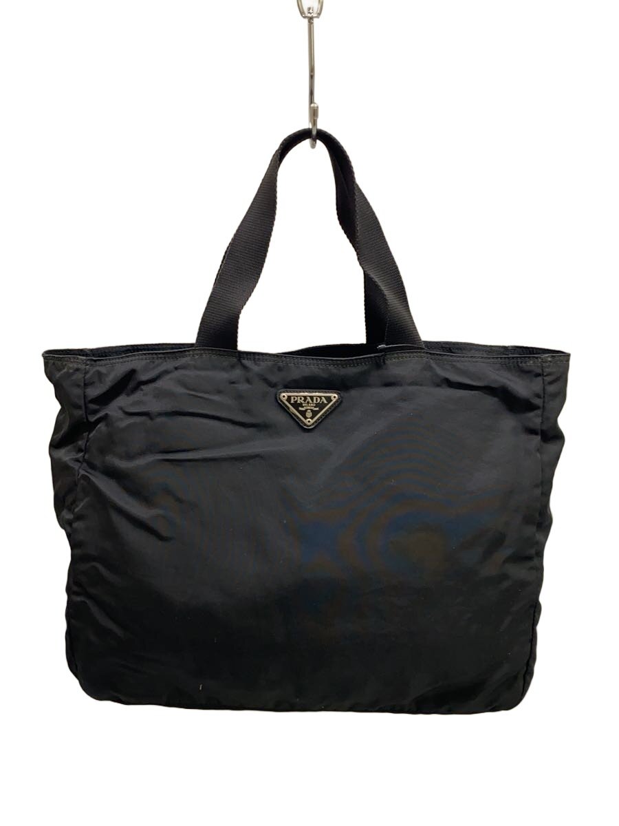 【ブランド】PRADA 【ブランドカナ】プラダ 【型番】 【程度】C 【サイズ】 【メインカラー】ブラック 【素材・生地】ナイロン 【キーワード】　　 2026/02/04 セカンドストリートアクロスプラザ南栄店【3008】【中古】PRADA◆トートバッグ/ナイロン/BLK【バッグ】 ブランド PRADA 型番 カラー ブラック 柄 素材・生地 ナイロン>色・素材について サイズ >サイズ表示について 実寸（cm） 【バッグ】 マチ：11.5 / 高さ：25.5 / 幅：33 / 持ち手：34.5 【その他】 その他サイズ：/ 商品は　セカンドストリートアクロスプラザ南栄店の店頭にて販売しております。商品に関するお問合わせは、お電話(TEL:099-210-0477)にて、問合わせ番号：2330085809761をお伝えください。 配送方法やお支払い方法に関するお問い合わせは、サポートセンターまでご連絡をお願いします。 ※お電話の対応は営業時間内のみとなります。お問い合わせフォームでお問い合わせの際はご注文番号をご記入下さい この商品に関する出品店舗からのコメント 内側四つ角上部に破れ、所々に汚れ、表ロゴプレート周りにも汚れ、金具の塗装剥がれなど使用感のあるお品物です。お写真にてダメージ、汚れ箇所などをご確認頂きご検討くださいませ。こちらの商品は店頭でも同時に販売しておりますので掲載時の状態から変化などがみられる場合がございます。お電話やお問い合わせフォームにてお品物の確認なども可能ですのでご不明な点などございましたらお気軽にお問合せくださいませ。