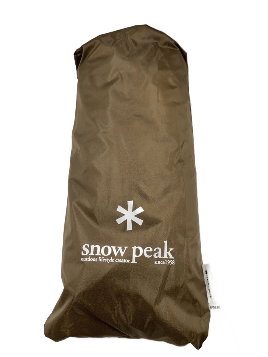 【ブランド】snow peak 【ブランドカナ】スノーピーク 【型番】 【程度】B 【カラー】 【キーワード】　　 2026/07/22 セカンドストリート八王子高倉店 【3792】【中古】snow peak◆テントマット ランドロック グランドシート TP-670-1【スポーツ】 ブランド snow peak 型番 カラー 実寸（cm） 【テントマット】 長さ：345 / 幅：215 【その他】 その他サイズ：/ 商品は　セカンドストリート八王子高倉店の店頭にて販売しております。商品に関するお問合わせは、お電話(TEL:042-631-3540)にて、問合わせ番号：2337925812639をお伝えください。 配送方法やお支払い方法に関するお問い合わせは、サポートセンターまでご連絡をお願いします。 ※お電話の対応は営業時間内のみとなります。お問い合わせフォームでお問い合わせの際はご注文番号をご記入下さい この商品に関する出品店舗からのコメント 多少の使用感が見受けられますが、まだまだ使用して頂ける商品となっております。なお、店舗での販売も行っている為、状態の変化が出る場合がございます。あらかじめご了承下さいませ。その他商品に関してお気になる点がございましたら、お気軽に店舗までお問い合わせくださいませ。
