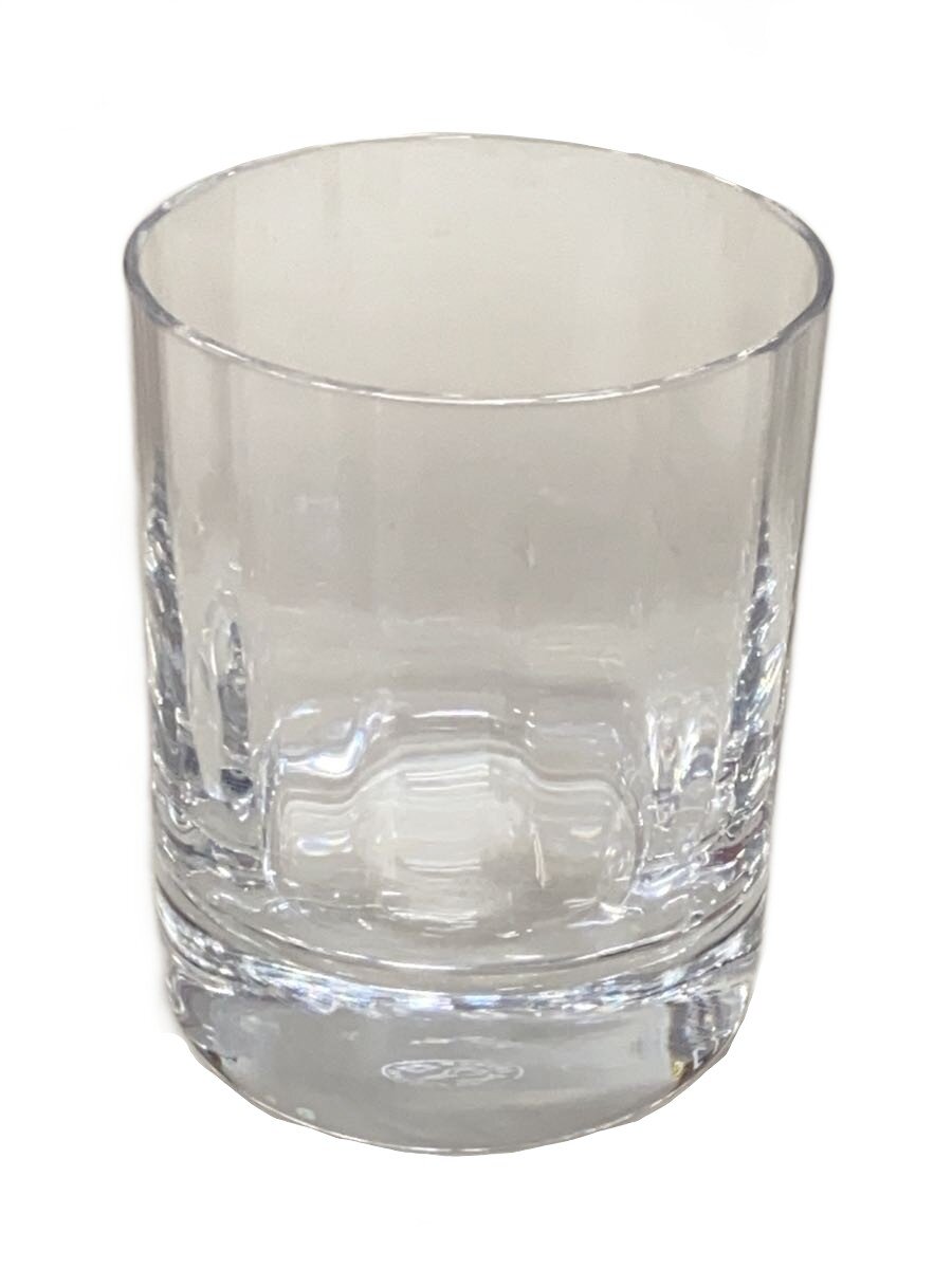 【ブランド】Baccarat 【ブランドカナ】バカラ 【型番】 【程度】B 【サイズ】 【メインカラー】クリア 【素材・生地】 【キーワード】　　 2026/02/15 セカンドストリート多摩境店【2766】【中古】Baccarat◆グラス/HARMONIE/CLR【キッチン用品】 ブランド Baccarat 型番 カラー クリア 柄 素材・生地 >色・素材について サイズ >サイズ表示について 実寸（cm） 【グラス】 幅：7.5cm / 高さ：9.5cm / 奥行：7.5cm 【その他】 その他サイズ：/ 商品は　セカンドストリート多摩境店の店頭にて販売しております。商品に関するお問合わせは、お電話(TEL:042-798-5721)にて、問合わせ番号：2327665914342をお伝えください。 配送方法やお支払い方法に関するお問い合わせは、サポートセンターまでご連絡をお願いします。 ※お電話の対応は営業時間内のみとなります。お問い合わせフォームでお問い合わせの際はご注文番号をご記入下さい この商品に関する出品店舗からのコメント 本体に目立つダメージはないため問題なくお使い頂けます。