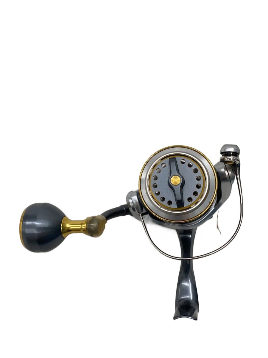 【ブランド】SHIMANO 【ブランドカナ】シマノ 【型番】 【程度】B 【カラー】 【キーワード】　　　/ 2026/09/12 セカンドストリート古川店 【1974】【中古】SHIMANO◆リール/スピニングリール/C3000HGMS ブランド SHIMANO 型番 カラー 実寸（cm） 【リール】 幅：8 / 高さ：13 / 奥行：10.5 【その他】 その他サイズ：/ 商品は　セカンドストリート古川店の店頭にて販売しております。商品に関するお問合わせは、お電話(TEL:0229-21-8040)にて、問合わせ番号：2319747215522をお伝えください。 配送方法やお支払い方法に関するお問い合わせは、サポートセンターまでご連絡をお願いします。 ※お電話の対応は営業時間内のみとなります。お問い合わせフォームでお問い合わせの際はご注文番号をご記入下さい この商品に関する出品店舗からのコメント 傷や使用感がございます