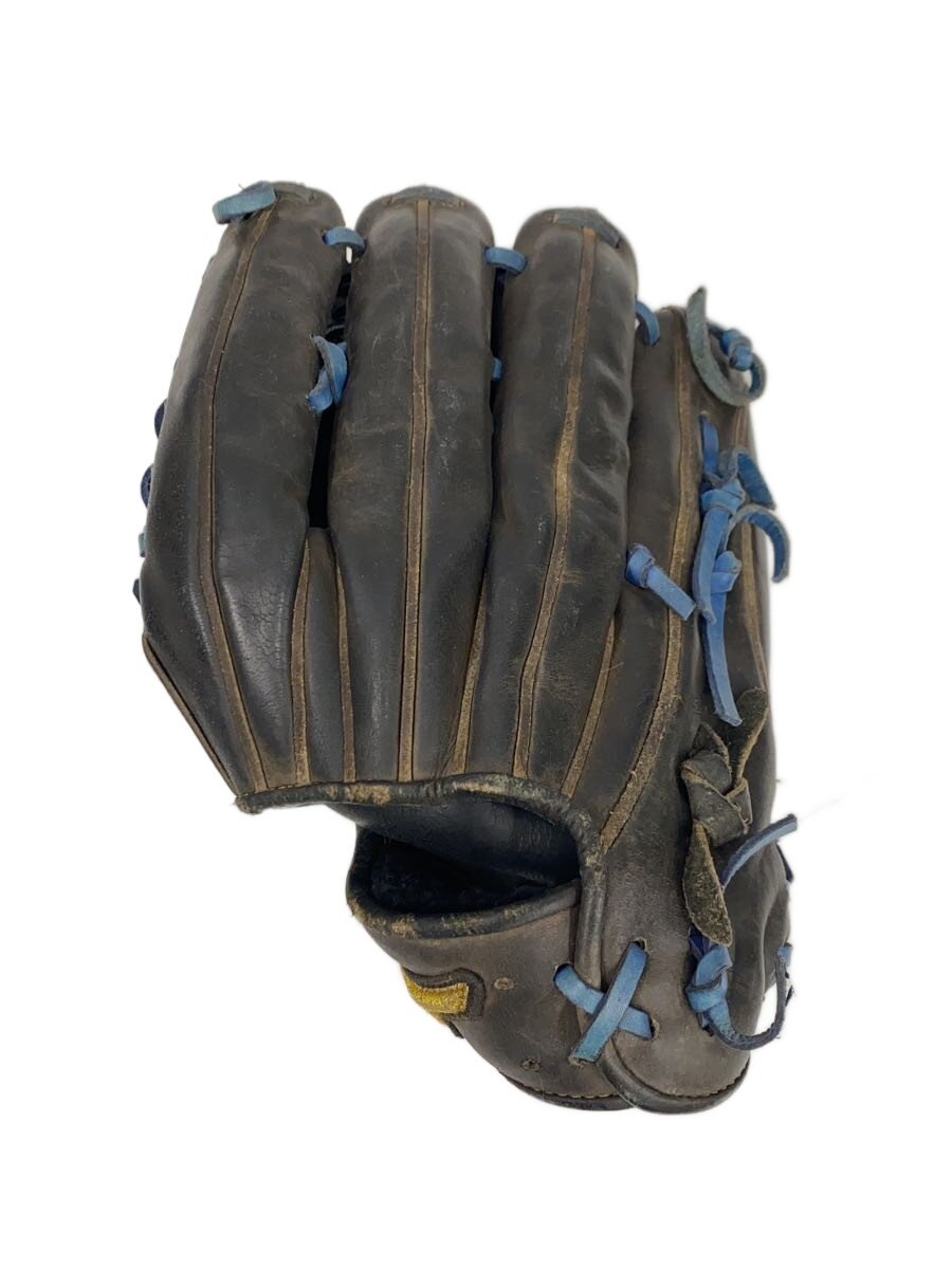 【ブランド】MIZUNO 【ブランドカナ】ミズノ 【型番】 【程度】B 【カラー】ブラック 【キーワード】　　　/ 2026/08/06 スーパーセカンドストリート八尾店 【4130】【中古】MIZUNO◆野球用品/左利き用/BLK ブランド MIZUNO 型番 カラー ブラック 実寸（cm） 【/】 幅：18 / 高さ：10 / 奥行：27 【その他】 その他サイズ：/ 商品は　スーパーセカンドストリート八尾店の店頭にて販売しております。商品に関するお問合わせは、お電話(TEL:072-990-2370)にて、問合わせ番号：2241305015926をお伝えください。 配送方法やお支払い方法に関するお問い合わせは、サポートセンターまでご連絡をお願いします。 ※お電話の対応は営業時間内のみとなります。お問い合わせフォームでお問い合わせの際はご注文番号をご記入下さい この商品に関する出品店舗からのコメント 全体的に使用感のあるお品物です※商品には写真では確認しづらいダメージや汚れのある場合がございます。店頭でも同時販売している為、掲載時と状態が異なる場合がございます。予めご了承下さい。商品の詳しい状態やご不明な点等ございましたら、販売店舗までお問い合わせ下さい。