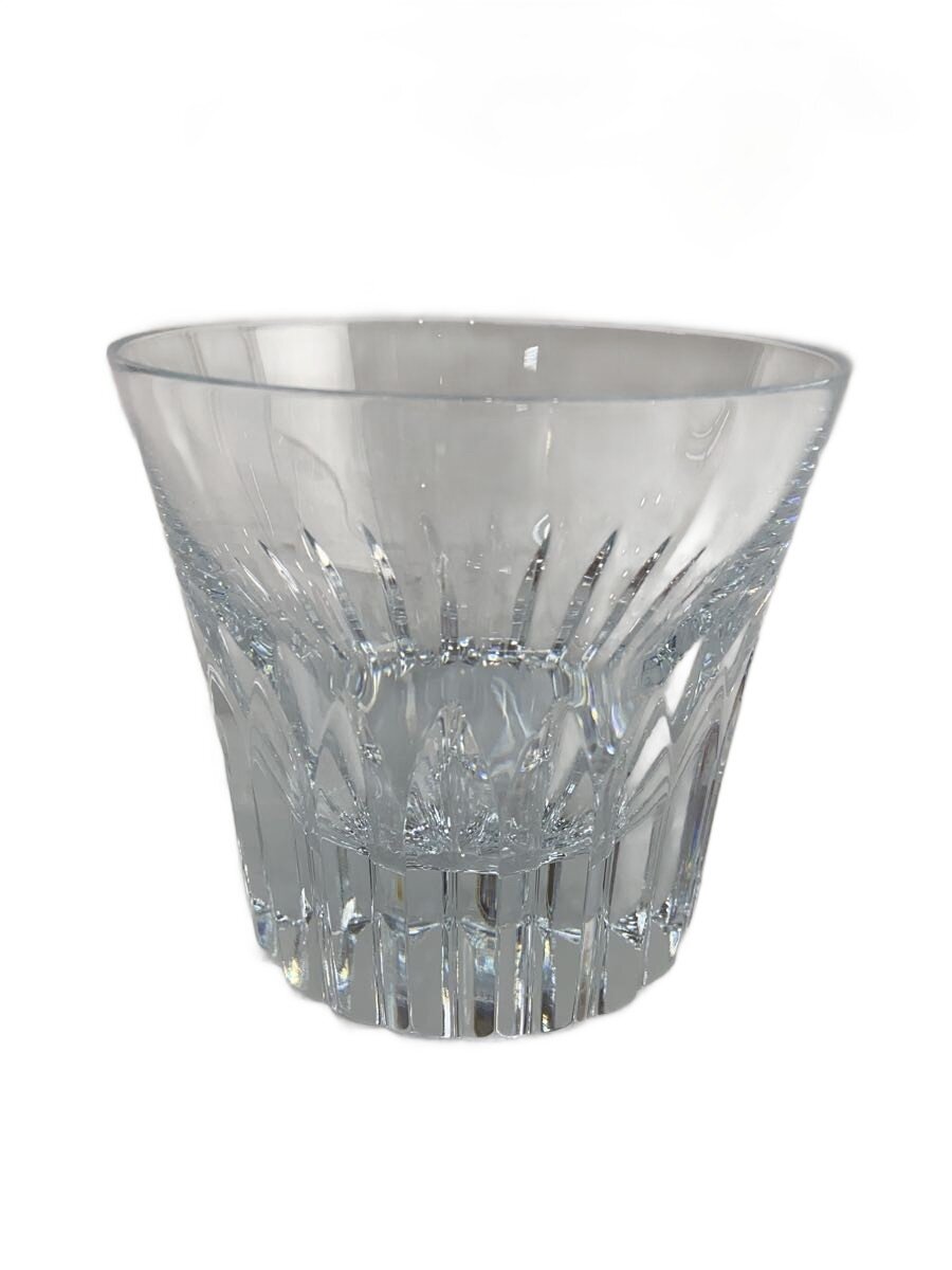 【ブランド】Baccarat 【ブランドカナ】バカラ 【型番】 【程度】B 【サイズ】 【メインカラー】 【素材・生地】 【キーワード】　　　/ 2026/03/10 セカンドストリート宗像稲元店【2099】【中古】Baccarat◆グラス/2点セット/CLR ブランド Baccarat 型番 カラー 柄 素材・生地 >色・素材について サイズ >サイズ表示について 実寸（cm） 【グラス】 幅：9.5 / 高さ：8.5 / 奥行：9.5 【その他】 その他サイズ：/ 商品は　セカンドストリート宗像稲元店の店頭にて販売しております。商品に関するお問合わせは、お電話(TEL:0940-39-8611)にて、問合わせ番号：2320995821373をお伝えください。 配送方法やお支払い方法に関するお問い合わせは、サポートセンターまでご連絡をお願いします。 ※お電話の対応は営業時間内のみとなります。お問い合わせフォームでお問い合わせの際はご注文番号をご記入下さい