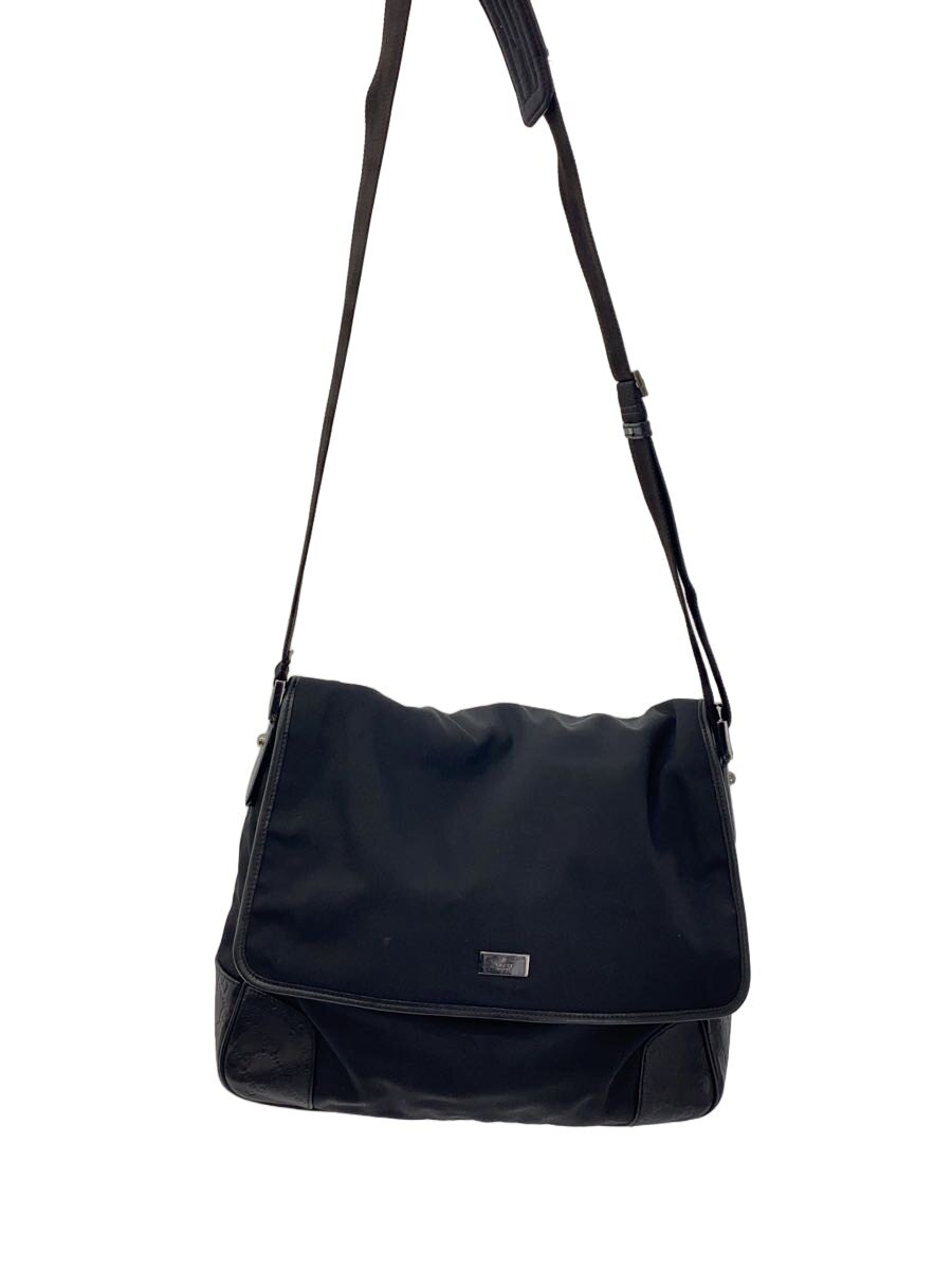 GUCCI - 【中古】GUCCI◆メッセンジャー/ショルダーバッグ/ナイロン/ブラック/162419【バッグ】