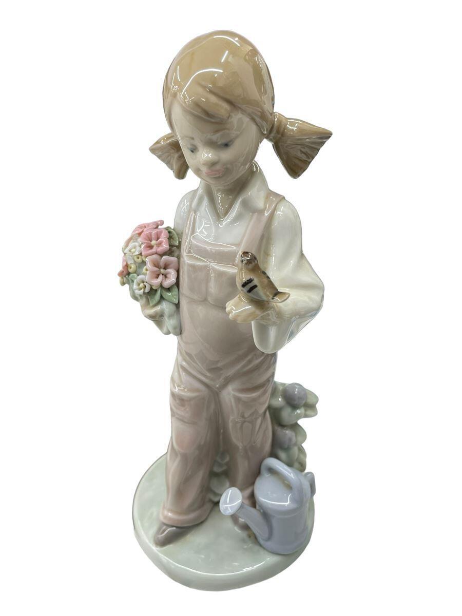 【中古】Lladro◆インテリア雑貨/5217/小鳥と話す少女/※花束欠け有/高さ:19cm【インテリア小物・日用雑貨】