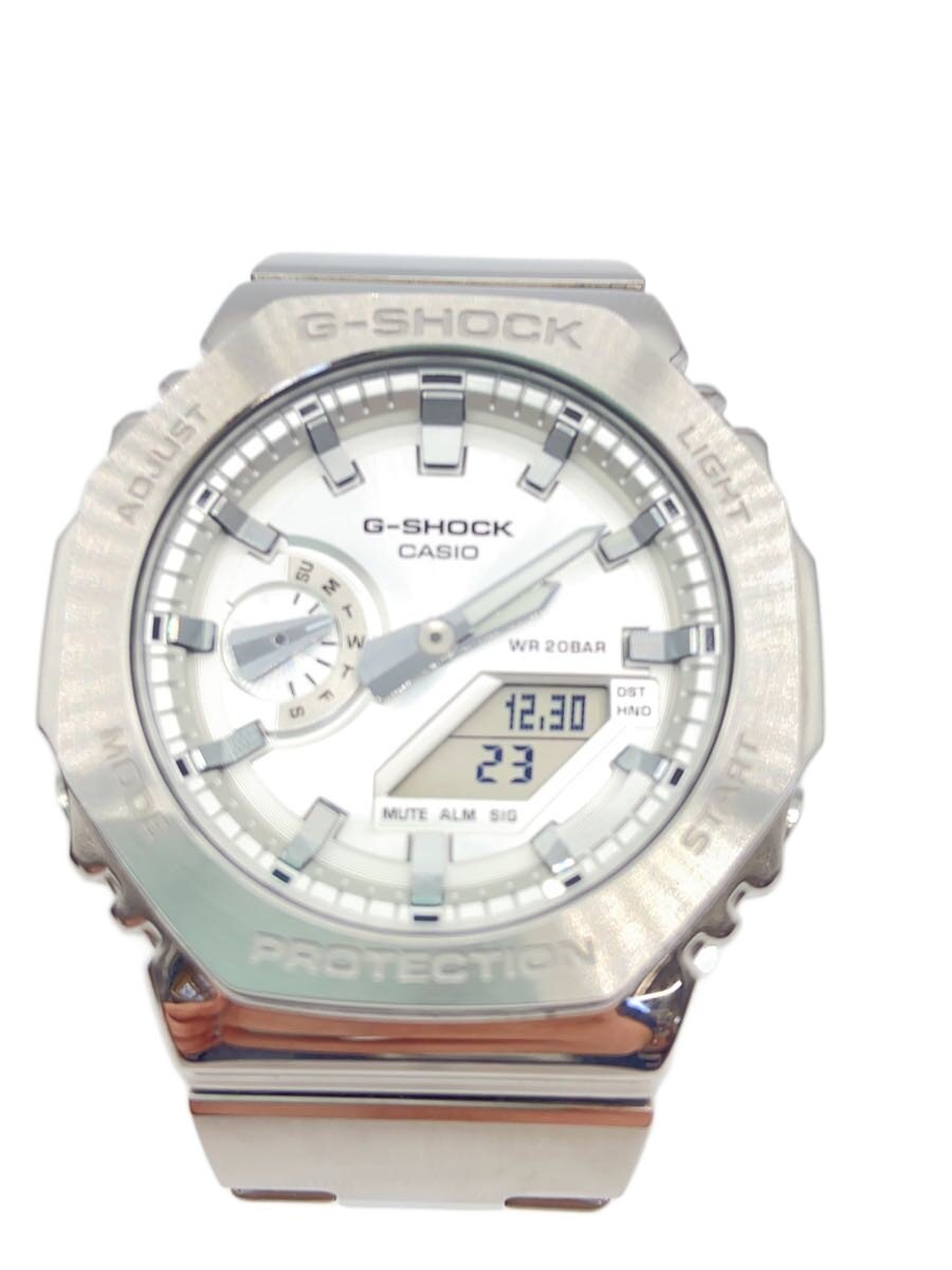 【ブランド】CASIO 【ブランドカナ】カシオ 【型番】 【程度】A 【サイズ】 【メインカラー】シルバー 【素材・生地】ステンレス 【キーワード】　　　/ 2026/01/04 セカンドストリート神戸西店【3512】【中古】CASIO◆クォーツ腕時計_G-SHOCK/アナログ/ステンレス ブランド CASIO 型番 カラー シルバー 柄 素材・生地 ステンレス>色・素材について サイズ >サイズ表示について 実寸（cm） 【腕時計】 ケース縦：4 / ケース横：4 / 文字盤縦：3.4 / 文字盤横：3.2 / ケースの厚さ：1 / バンド幅：2 / 手首周り：6.5 【その他】 その他サイズ：/ 商品は　セカンドストリート神戸西店の店頭にて販売しております。商品に関するお問合わせは、お電話(TEL:078-926-0670)にて、問合わせ番号：2335124623148をお伝えください。 配送方法やお支払い方法に関するお問い合わせは、サポートセンターまでご連絡をお願いします。 ※お電話の対応は営業時間内のみとなります。お問い合わせフォームでお問い合わせの際はご注文番号をご記入下さい