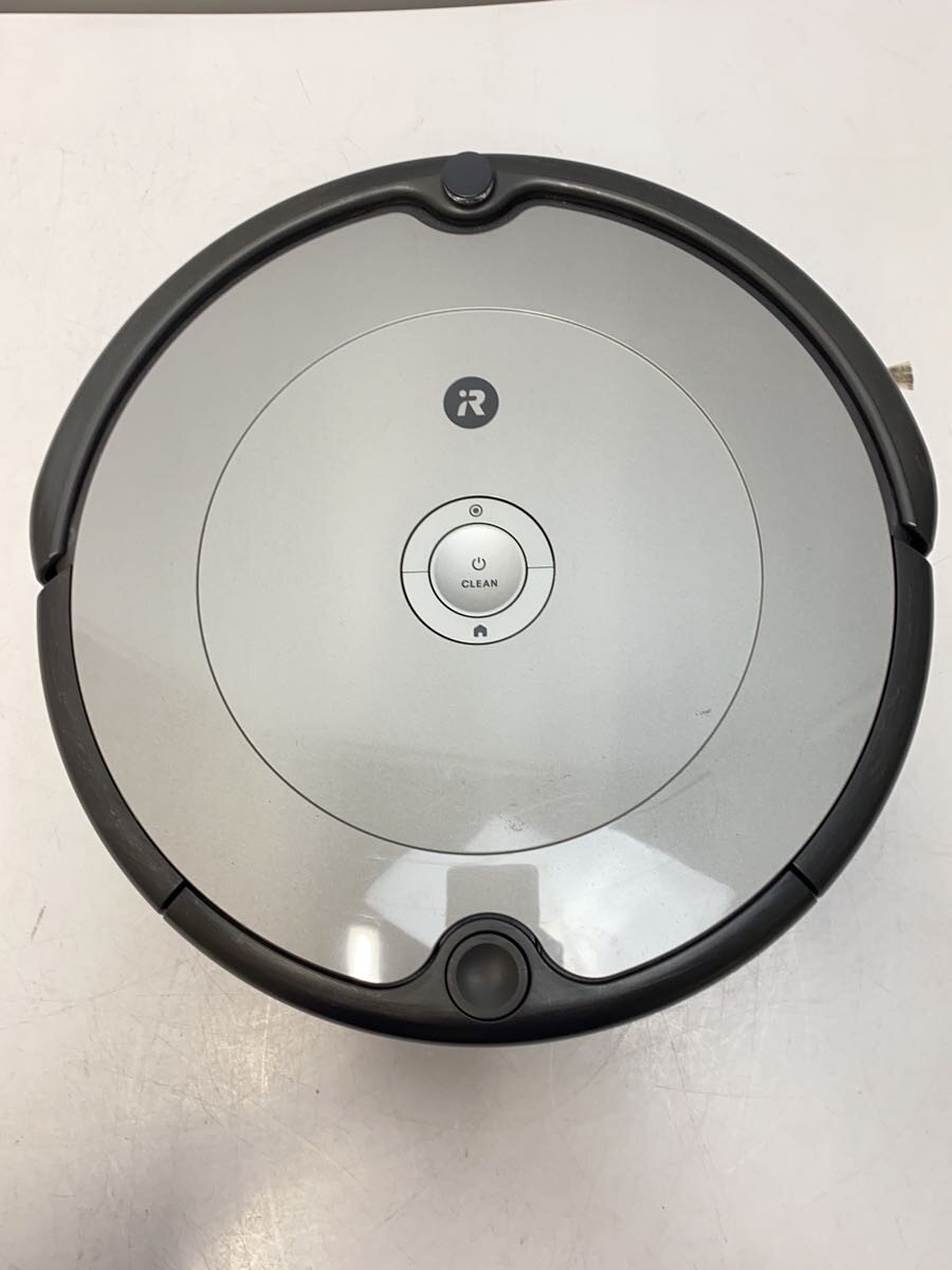 【ブランド】iRobot 【ブランドカナ】［カデン］アイロボット 【型番】 【程度】B 【カラー】 【キーワード】　　　/ 2026/07/05 セカンドストリート相模原光が丘店 【2850】【中古】iRobot◆掃除機 ルンバ 694 R694060//【家電・ビジュアル・オーディオ】 ブランド iRobot 型番 カラー 実寸（cm） 【掃除機】 幅：33 / 高さ：11 / 奥行：33 【その他】 その他サイズ：/ 商品は　セカンドストリート相模原光が丘店の店頭にて販売しております。商品に関するお問合わせは、お電話(TEL:042-786-0566)にて、問合わせ番号：2337004423206をお伝えください。 配送方法やお支払い方法に関するお問い合わせは、サポートセンターまでご連絡をお願いします。 ※お電話の対応は営業時間内のみとなります。お問い合わせフォームでお問い合わせの際はご注文番号をご記入下さい この商品に関する出品店舗からのコメント 一般的な使用感のあるお品物です。実店舗でも販売しておりますので展示中に状態の変化など生じる可能性があります。また、画像で判別し辛い使用感・汚れなどある場合もございますので、ご不明な点がございましたらお気軽に下記連絡先までお問合せ下さいませ。