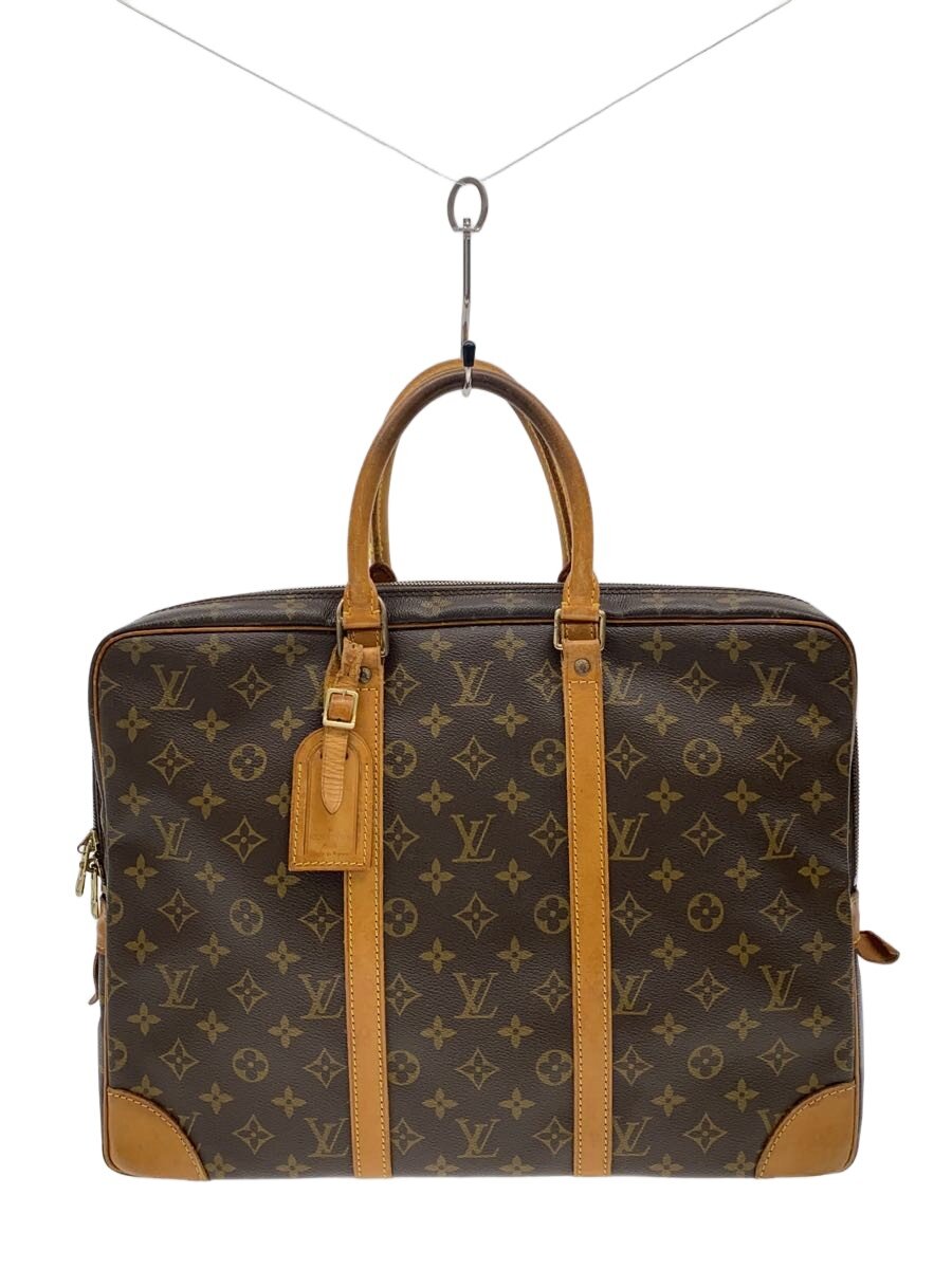 【ブランド】LOUIS VUITTON 【ブランドカナ】ルイヴィトン 【型番】M53361 【程度】C 【サイズ】 【メインカラー】ブラウン 【素材・生地】PVC（ビニール） 【キーワード】　　 2026/02/08 セカンドストリート宇都宮戸祭店【4538】【中古】LOUIS VUITTON◆1)ポルト・ドキュマン・ヴォワヤージュ_モノグラム・キャンバス/PVC/BRW ブランド LOUIS VUITTON 型番 M53361 カラー ブラウン 柄 総柄 素材・生地 PVC（ビニール）>色・素材について サイズ >サイズ表示について 実寸（cm） 【バッグ】 マチ：6 / 高さ：30 / 幅：40.5 / 持ち手：35 【その他】 その他サイズ：/ 商品は　セカンドストリート宇都宮戸祭店の店頭にて販売しております。商品に関するお問合わせは、お電話(TEL:028-650-5800)にて、問合わせ番号：2345383224086をお伝えください。 配送方法やお支払い方法に関するお問い合わせは、サポートセンターまでご連絡をお願いします。 ※お電話の対応は営業時間内のみとなります。お問い合わせフォームでお問い合わせの際はご注文番号をご記入下さい