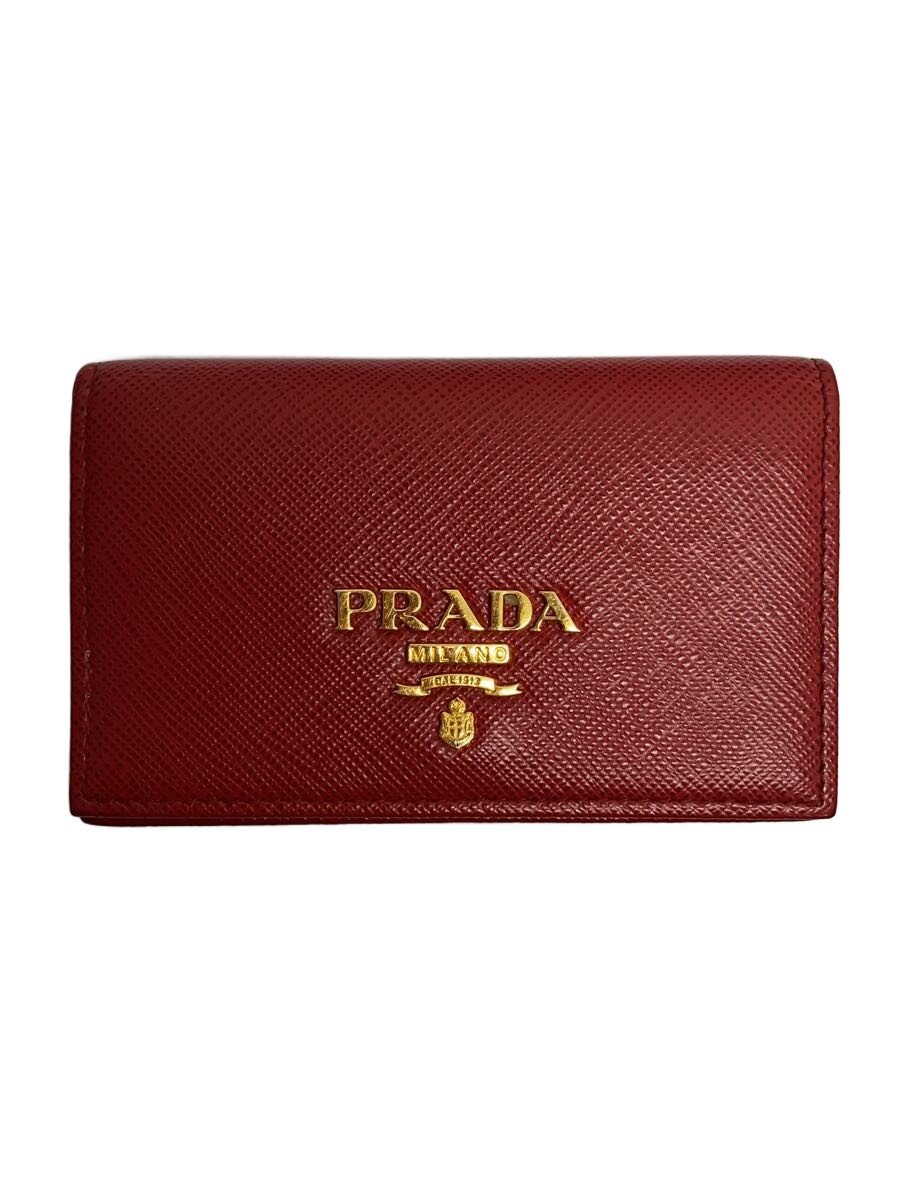 【ブランド】PRADA 【ブランドカナ】プラダ 【型番】 【程度】B 【サイズ】 【メインカラー】レッド 【素材・生地】レザー 【キーワード】　　　/ 2026/04/30 セカンドストリート吹田岸部店【3611】【中古】PRADA◆カードケース/レザー/RED ブランド PRADA 型番 カラー レッド 柄 素材・生地 レザー>色・素材について サイズ >サイズ表示について 実寸（cm） 【ウォレット】 縦：/ / 横：/ / 厚み：/ 【その他】 その他サイズ：/ 商品は　セカンドストリート吹田岸部店の店頭にて販売しております。商品に関するお問合わせは、お電話(TEL:06-6192-9731)にて、問合わせ番号：2336117824481をお伝えください。 配送方法やお支払い方法に関するお問い合わせは、サポートセンターまでご連絡をお願いします。 ※お電話の対応は営業時間内のみとなります。お問い合わせフォームでお問い合わせの際はご注文番号をご記入下さい