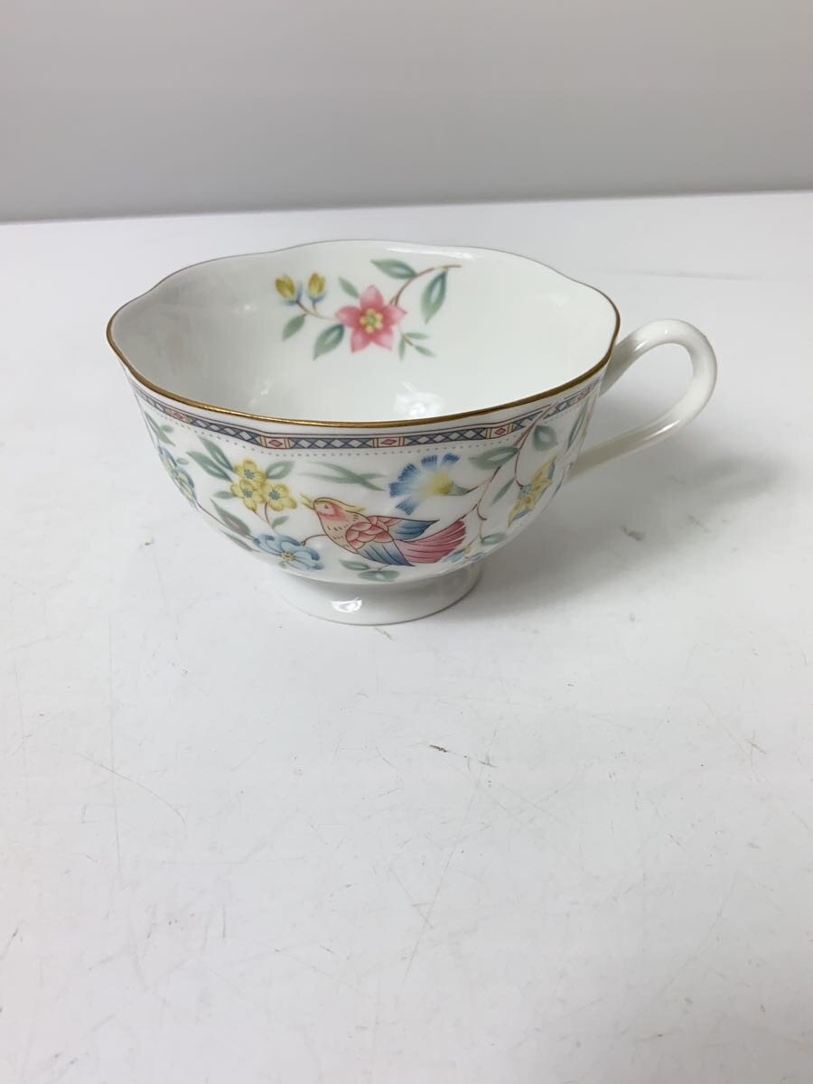 【中古】NARUMI◆カップ&ソーサー/8点セット/WHTカップ&ソーサー2セット/スプーン2セット/デザート皿2セット//【キッチン用品】
