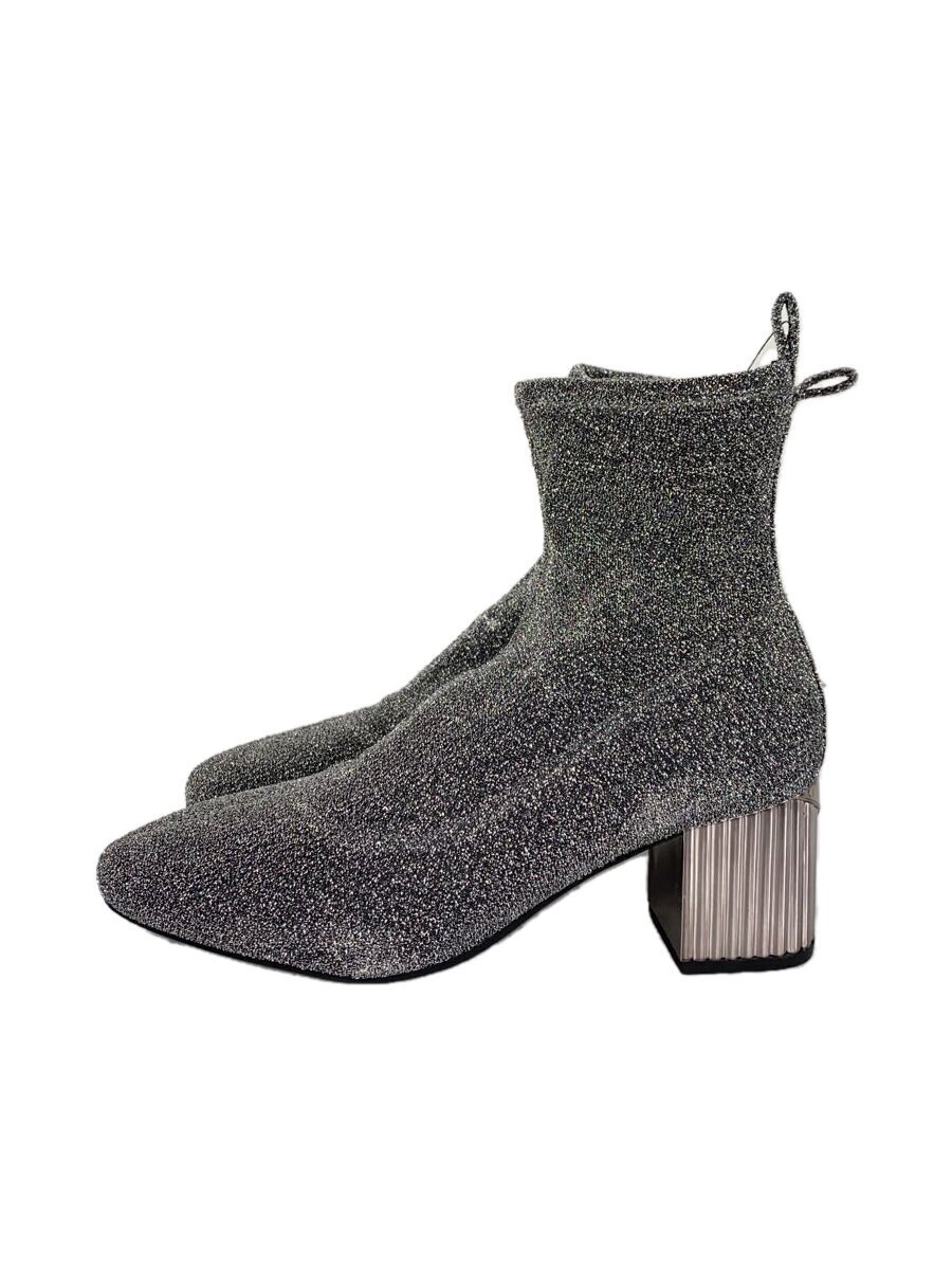【ブランド】MICHAEL KORS 【ブランドカナ】マイケルコース 【型番】 【程度】A 【サイズ】US7 【メインカラー】シルバー 【素材・生地】 【キーワード】　　 2024/10/02 セカンドストリート掛尾店【3489】【中古】MICHAEL KORS◆PORTER ミッド ブーティ/ブーツ/US7 ブランド MICHAEL KORS 型番 カラー シルバー 柄 素材・生地 >色・素材について サイズ US7>サイズ表示について 実寸（cm） 【ブーツ】 ヒール：6.5 / 高さ：19.5 / ソール全長：24.5 【その他】 その他サイズ：/ 商品は　セカンドストリート掛尾店の店頭にて販売しております。商品に関するお問合わせは、お電話(TEL:076-423-2656)にて、問合わせ番号：2334892827208をお伝えください。 配送方法やお支払い方法に関するお問い合わせは、サポートセンターまでご連絡をお願いします。 ※お電話の対応は営業時間内のみとなります。お問い合わせフォームでお問い合わせの際はご注文番号をご記入下さい