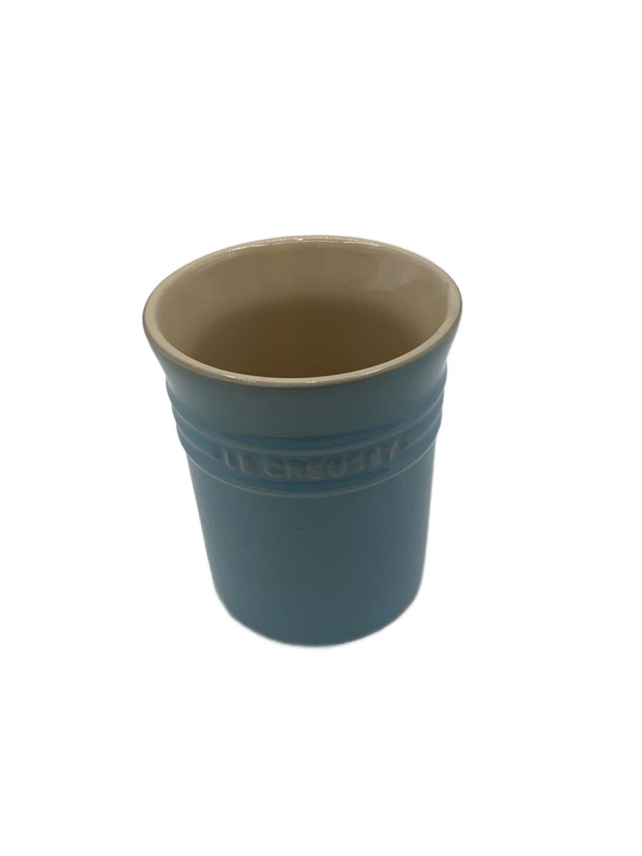 【ブランド】LE CREUSET 【ブランドカナ】ルクルーゼ 【型番】 【程度】B 【サイズ】 【メインカラー】ブルー 【素材・生地】 【キーワード】　　　/ 2026/07/05 セカンドストリート次郎丸店【4457】【中古】LE CREUSET◆インテリア雑貨/BLU/ ブランド LE CREUSET 型番 カラー ブルー 柄 素材・生地 >色・素材について サイズ >サイズ表示について 実寸（cm） 【湯呑】 幅：8 / 高さ：10 / 奥行：8 【その他】 その他サイズ：/ 商品は　セカンドストリート次郎丸店の店頭にて販売しております。商品に関するお問合わせは、お電話(TEL:092-874-5611)にて、問合わせ番号：2344574127670をお伝えください。 配送方法やお支払い方法に関するお問い合わせは、サポートセンターまでご連絡をお願いします。 ※お電話の対応は営業時間内のみとなります。お問い合わせフォームでお問い合わせの際はご注文番号をご記入下さい この商品に関する出品店舗からのコメント 当店の商品をご覧いただきありがとうございます。若干の使用感などございますが、まだまだお使いいただけます。店頭にて同時販売中の為、掲載時とはコンディションが異なる場合がございます。予め、ご了承ください。ご不明な点ございましたらお気軽にお問い合わせ下さい。