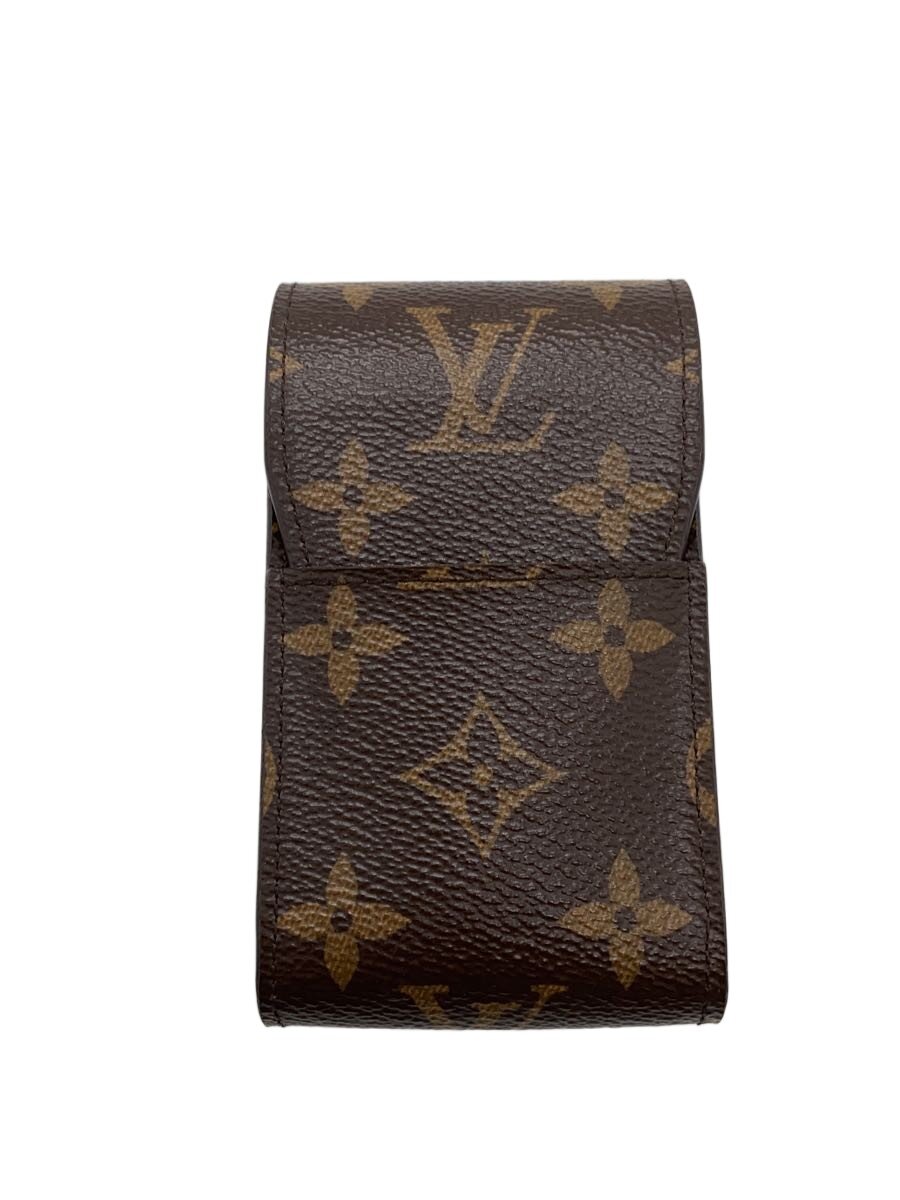 【ブランド】LOUIS VUITTON 【ブランドカナ】ルイヴィトン 【型番】M63024 【程度】B 【サイズ】 【メインカラー】ブラウン 【素材・生地】PVC（ビニール） 【キーワード】　　 2026/02/12 セカンドストリート幸手店【2047】【中古】LOUIS VUITTON◆エテュイ・シガレット_モノグラム・キャンバス/PVC/BRW ブランド LOUIS VUITTON 型番 M63024 カラー ブラウン 柄 素材・生地 PVC（ビニール）>色・素材について サイズ >サイズ表示について 実寸（cm） 【ウォレット】 縦：12 / 横：6.5 / 厚み：2.5 【その他】 その他サイズ：/ 商品は　セカンドストリート幸手店の店頭にて販売しております。商品に関するお問合わせは、お電話(TEL:0480-40-4033)にて、問合わせ番号：2320476027799をお伝えください。 配送方法やお支払い方法に関するお問い合わせは、サポートセンターまでご連絡をお願いします。 ※お電話の対応は営業時間内のみとなります。お問い合わせフォームでお問い合わせの際はご注文番号をご記入下さい この商品に関する出品店舗からのコメント エテュイ・シガレット_モノグラム・キャンバス/PVC/BRW/メンズ