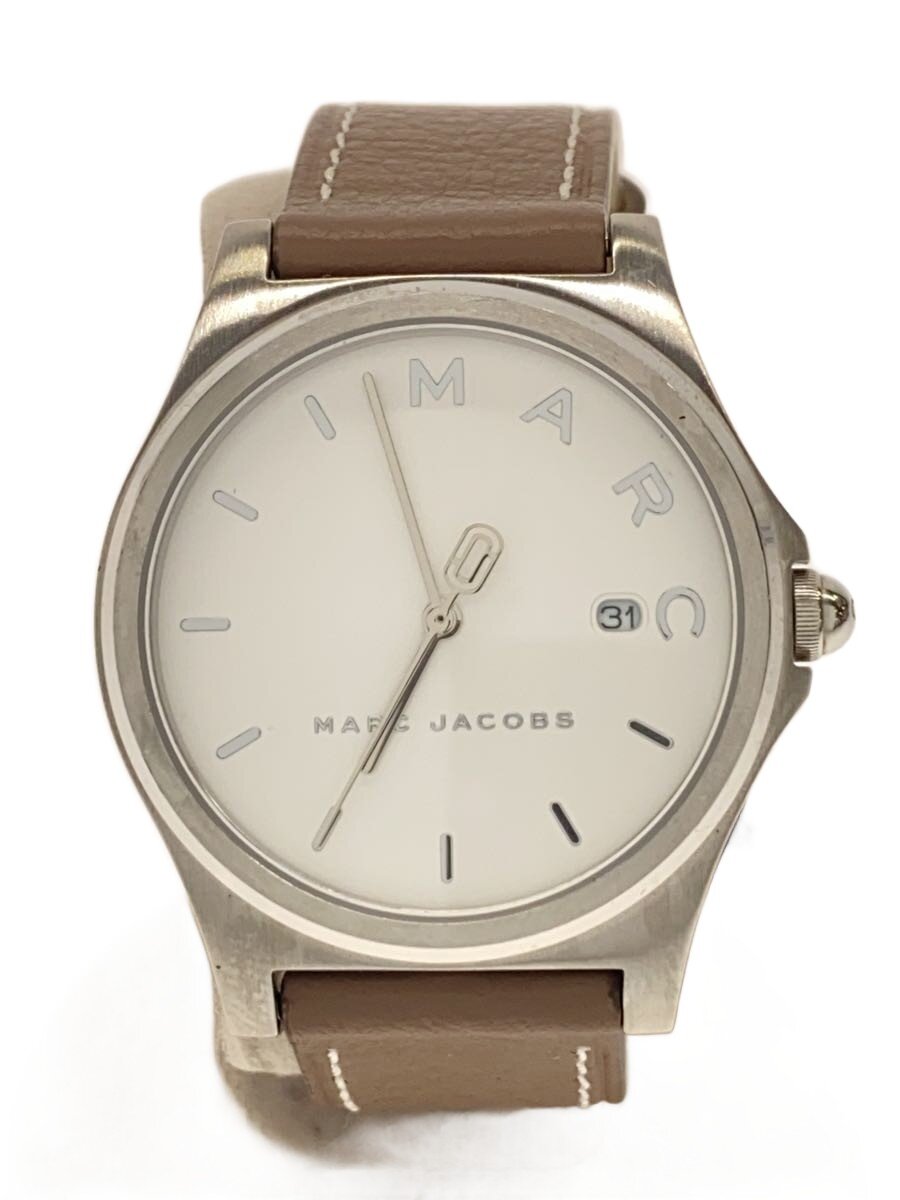 【ブランド】MARC JACOBS 【ブランドカナ】マークジェイコブス 【型番】 【程度】B 【サイズ】 【メインカラー】ホワイト 【素材・生地】レザー 【キーワード】　　 2026/02/04 セカンドストリート深作16号店【2007】【中古】MARC JACOBS◆クォーツ腕時計/アナログ/レザー ブランド MARC JACOBS 型番 カラー ホワイト 柄 素材・生地 レザー>色・素材について サイズ >サイズ表示について 実寸（cm） 【腕時計】 ケース縦：4.4 / ケース横：4 / 文字盤縦：3 / 文字盤横：3 / ケースの厚さ：0.9 / バンド幅：1.8 / 手首周り：/ 【その他】 その他サイズ：/ 商品は　セカンドストリート深作16号店の店頭にて販売しております。商品に関するお問合わせは、お電話(TEL:048-681-5111)にて、問合わせ番号：2320074434227をお伝えください。 配送方法やお支払い方法に関するお問い合わせは、サポートセンターまでご連絡をお願いします。 ※お電話の対応は営業時間内のみとなります。お問い合わせフォームでお問い合わせの際はご注文番号をご記入下さい この商品に関する出品店舗からのコメント 風防に多少小傷がございますがその他ダメージなくご使用に差し支えのない商品です(写真でご確認ください)※商品には、汚れの見落とし、一部付属の欠品などある場合がございます写真以外で気になる点は店舗までご連絡ください。