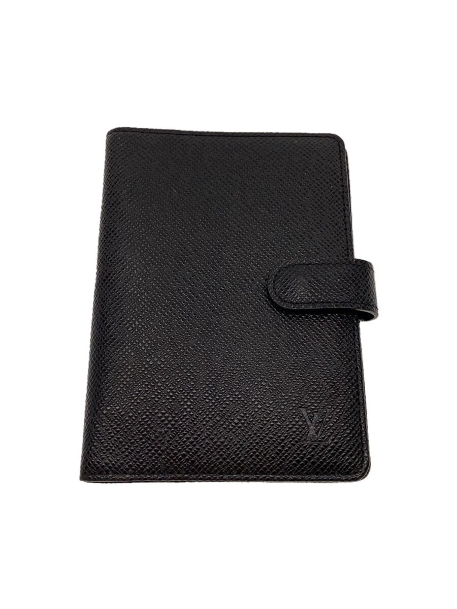 【ブランド】LOUIS VUITTON 【ブランドカナ】ルイヴィトン 【型番】R20426 【程度】B 【サイズ】 【メインカラー】ブラック 【素材・生地】レザー 【キーワード】　　 2025/01/28 セカンドストリート狭山富士見店【4451】【中古】LOUIS VUITTON◆アジェンダPM_タイガ_BLK/レザー/BLK ブランド LOUIS VUITTON 型番 R20426 カラー ブラック 柄 素材・生地 レザー>色・素材について サイズ >サイズ表示について 実寸（cm） 【/】 幅：/ / 高さ：/ / 奥行：/ 【その他】 その他サイズ：縦: 14.4 横:10.2 商品は　セカンドストリート狭山富士見店の店頭にて販売しております。商品に関するお問合わせは、お電話(TEL:04-2006-0164)にて、問合わせ番号：2344511738921をお伝えください。 配送方法やお支払い方法に関するお問い合わせは、サポートセンターまでご連絡をお願いします。 ※お電話の対応は営業時間内のみとなります。お問い合わせフォームでお問い合わせの際はご注文番号をご記入下さい この商品に関する出品店舗からのコメント 角擦れ有/汚れ有