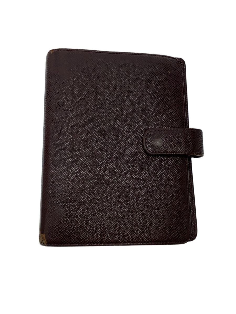 【ブランド】LOUIS VUITTON 【ブランドカナ】ルイヴィトン 【型番】R20413 【程度】C 【サイズ】 【メインカラー】ブラウン 【素材・生地】レザー 【キーワード】　　 2025/10/26 セカンドストリート福島店【1922】【中古】LOUIS VUITTON◆アジェンダMM_タイガ/レザー/BRW ブランド LOUIS VUITTON 型番 R20413 カラー ブラウン 柄 素材・生地 レザー>色・素材について サイズ >サイズ表示について 実寸（cm） 【/】 幅：/ / 高さ：/ / 奥行：/ 【その他】 その他サイズ：縦: 18.5横:14 商品は　セカンドストリート福島店の店頭にて販売しております。商品に関するお問合わせは、お電話(TEL:06-4804-6780)にて、問合わせ番号：2319225839585をお伝えください。 配送方法やお支払い方法に関するお問い合わせは、サポートセンターまでご連絡をお願いします。 ※お電話の対応は営業時間内のみとなります。お問い合わせフォームでお問い合わせの際はご注文番号をご記入下さい