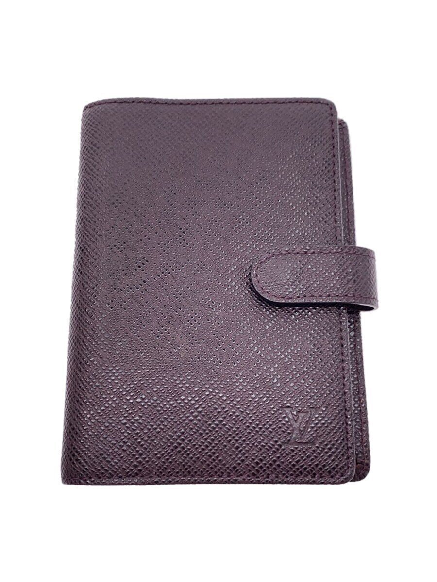 【ブランド】LOUIS VUITTON 【ブランドカナ】ルイヴィトン 【型番】R20434 【程度】B 【サイズ】 【メインカラー】ブラウン 【素材・生地】PVC（ビニール） 【キーワード】　　 2025/07/22 セカンドストリート松崎店【2072】【中古】LOUIS VUITTON◆アジェンダPM_タイガ_BRW/PVC/BRW ブランド LOUIS VUITTON 型番 R20434 カラー ブラウン 柄 無地 素材・生地 PVC（ビニール）>色・素材について サイズ >サイズ表示について 実寸（cm） 【ウォレット】 縦：14.5 / 横：11 / 厚み：2 【その他】 その他サイズ：/ 商品は　セカンドストリート松崎店の店頭にて販売しております。商品に関するお問合わせは、お電話(TEL:092-663-9605)にて、問合わせ番号：2320725339765をお伝えください。 配送方法やお支払い方法に関するお問い合わせは、サポートセンターまでご連絡をお願いします。 ※お電話の対応は営業時間内のみとなります。お問い合わせフォームでお問い合わせの際はご注文番号をご記入下さい