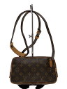 【ブランド】LOUIS VUITTON 【ブランドカナ】ルイヴィトン 【型番】 【程度】B 【サイズ】 【メインカラー】 【素材・生地】 【キーワード】　　 2024/04/28 セカンドストリート神戸三宮センター街店【3888】【中古】LOUIS VUITTON◆ポシェット・マルリー・バンドリエール_モノグラム【バッグ】 ブランド LOUIS VUITTON 型番 カラー 柄 素材・生地 &gt;色・素材について サイズ &gt;サイズ表示について 実寸 【バッグ】 マチ：4 / 高さ：13 / 幅：22 / 持ち手：/ 【その他】 その他サイズ：/ 商品は　セカンドストリート神戸三宮センター街店の店頭にて販売しております。商品に関するお問合わせは、お電話(TEL:078-334-6390)にて、問合わせ番号：2300039484023をお伝えください。 配送方法やお支払い方法に関するお問い合わせは、サポートセンターまでご連絡をお願いします。 ※お電話の対応は営業時間内のみとなります。お問い合わせフォームでお問い合わせの際はご注文番号をご記入下さい