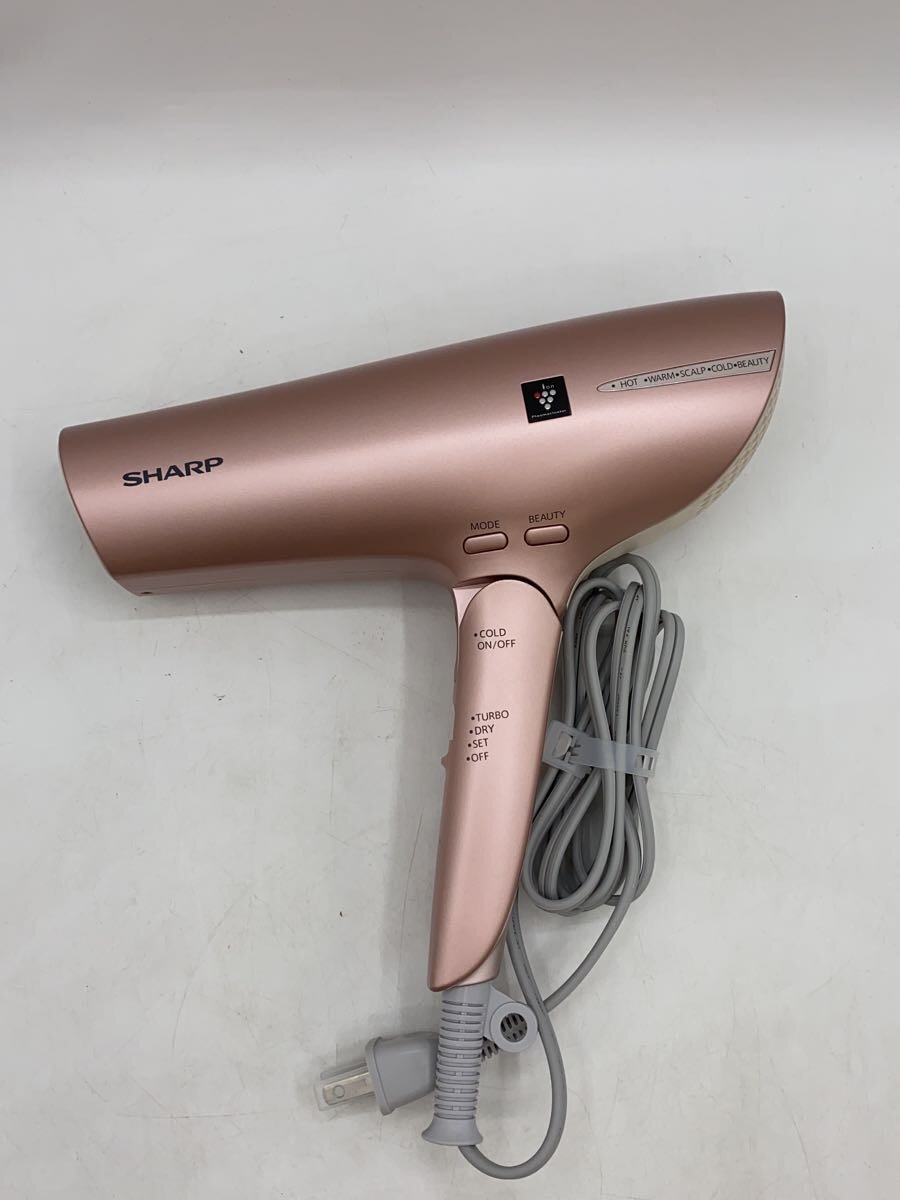 【ブランド】SHARP 【ブランドカナ】シャープ 【型番】 【程度】B 【サイズ】 【メインカラー】 【素材・生地】 【キーワード】　　　/ 2026/06/26 セカンドストリート北九州朝日ケ丘店【4704】【中古】SHARP◆ドライヤー・ヘアアイロン IB-NP9-P//【家電・ビジュアル・オーディオ】 ブランド SHARP 型番 カラー 柄 素材・生地 >色・素材について サイズ >サイズ表示について 実寸（cm） 【生活家電その他】 幅：24 / 高さ：28 / 奥行：8.5 【その他】 その他サイズ：/ 商品は　セカンドストリート北九州朝日ケ丘店の店頭にて販売しております。商品に関するお問合わせは、お電話(TEL:093-562-7012)にて、問合わせ番号：2347042641593をお伝えください。 配送方法やお支払い方法に関するお問い合わせは、サポートセンターまでご連絡をお願いします。 ※お電話の対応は営業時間内のみとなります。お問い合わせフォームでお問い合わせの際はご注文番号をご記入下さい この商品に関する出品店舗からのコメント 箱（破れ有り）、説明書、スピードノズル、セット用ノズル、清掃ブラシ付属。/本日は当店の商品をご覧いただき、誠にありがとうございます。目立つダメージなどはなく、使用に差し支えない商品です。※商品には写真では確認しづらいダメージや汚れが目立つ場合がございます。気になる点がございましたら販売店舗までお問い合わせ下さいませ。