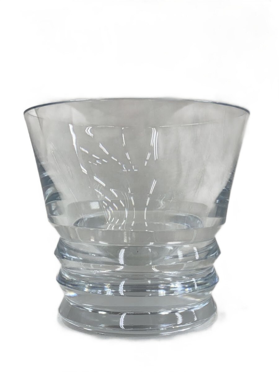 【ブランド】Baccarat 【ブランドカナ】バカラ 【型番】 【程度】A 【サイズ】 【メインカラー】クリア 【素材・生地】 【キーワード】　　 2026/03/02 セカンドストリート三郷店【2865】【中古】Baccarat◆グラス/CLR【キッチン用品】 ブランド Baccarat 型番 カラー クリア 柄 素材・生地 >色・素材について サイズ >サイズ表示について 実寸（cm） 【グラス】 幅：9.5 / 高さ：8.5 / 奥行：9.5 【その他】 その他サイズ：/ 商品は　セカンドストリート三郷店の店頭にて販売しております。商品に関するお問合わせは、お電話(TEL:048-949-3955)にて、問合わせ番号：2328656042655をお伝えください。 配送方法やお支払い方法に関するお問い合わせは、サポートセンターまでご連絡をお願いします。 ※お電話の対応は営業時間内のみとなります。お問い合わせフォームでお問い合わせの際はご注文番号をご記入下さい この商品に関する出品店舗からのコメント 一般的な中古品と同等のコンディションです。あくまでも中古品という事をご理解の上、ご検討くださいませ。こちらの商品は店頭でも同時に販売しておりますので、掲載時とコンディションが異なる場合がございます予めご了承くださいませ。商品の詳しい状態や、ご不明点などございましたらお気軽に店頭までお問い合わせ下さい