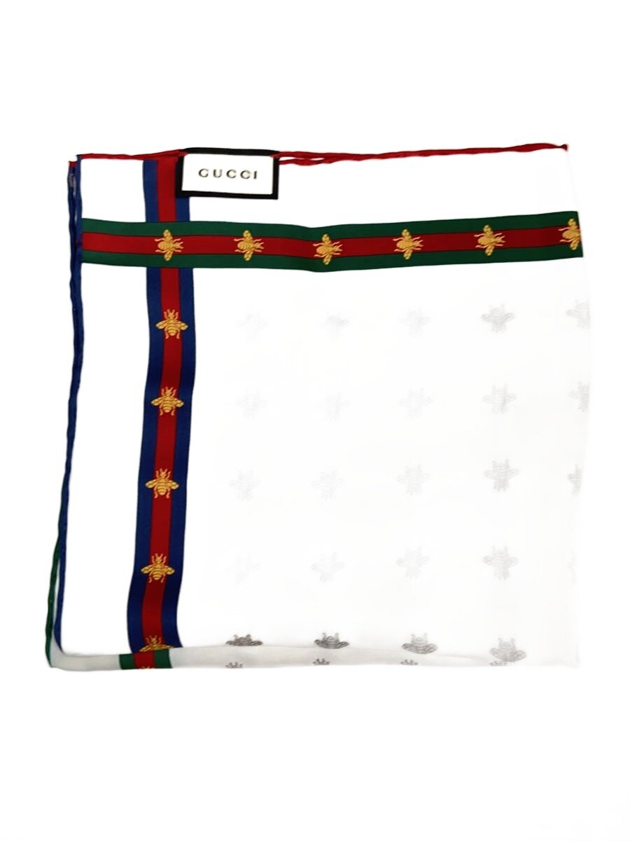 【ブランド】GUCCI 【ブランドカナ】グッチ 【型番】 【程度】C 【サイズ】 【メインカラー】ホワイト 【素材・生地】シルク 【キーワード】　　 2025/11/26 セカンドストリートイオンタウン郡山店【4688】【中古】GUCCI◆ビーパターンシルクポケットスクエア/シルク/407465 4g001 9075【服飾雑貨他】 ブランド GUCCI 型番 カラー ホワイト 柄 総柄 素材・生地 シルク>色・素材について サイズ >サイズ表示について 実寸（cm） 【/】 幅：42 / 高さ：42 / 奥行：/ 【その他】 その他サイズ：/ 商品は　セカンドストリートイオンタウン郡山店の店頭にて販売しております。商品に関するお問合わせは、お電話(TEL:024-983-8119)にて、問合わせ番号：2346880843701をお伝えください。 配送方法やお支払い方法に関するお問い合わせは、サポートセンターまでご連絡をお願いします。 ※お電話の対応は営業時間内のみとなります。お問い合わせフォームでお問い合わせの際はご注文番号をご記入下さい この商品に関する出品店舗からのコメント べたつきあり/ビー シルク ポケットスクエア　　汚れとべたつきのある箇所があり、全体的に使用感のある商品でございます。何かご不明な点がございましたら、販売店舗までお問合せください。