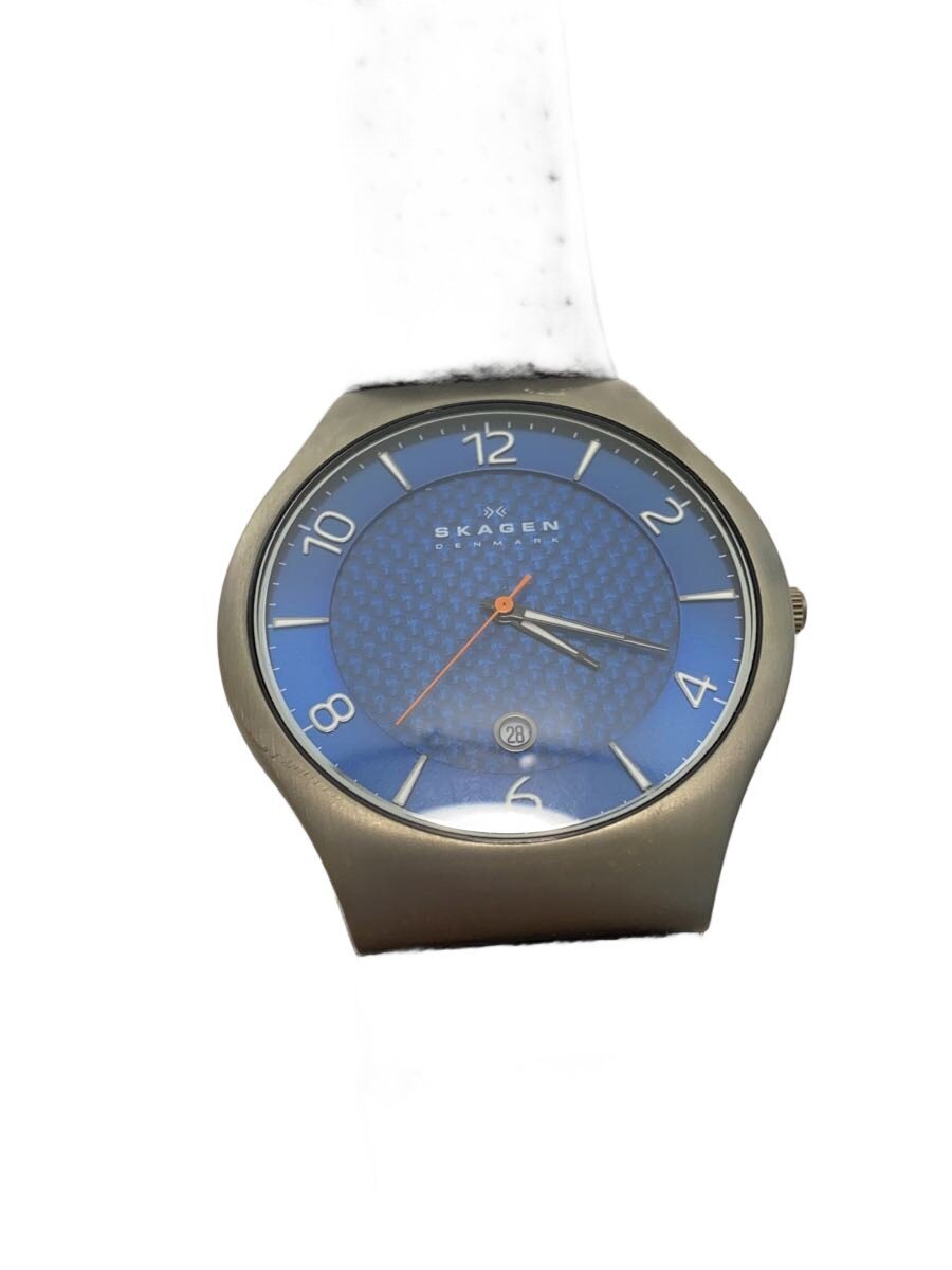 【ブランド】SKAGEN 【ブランドカナ】スカーゲン 【型番】 【程度】B 【サイズ】 【メインカラー】 【素材・生地】レザー 【キーワード】　　 2025/09/02 セカンドストリート長浜店【3386】【中古】SKAGEN◆腕時計/アナログ/レザー ブランド SKAGEN 型番 カラー 柄 素材・生地 レザー>色・素材について サイズ >サイズ表示について 実寸（cm） 【腕時計】 ケース縦：4.8 / ケース横：4.1 / 文字盤縦：3.5 / 文字盤横：3.5 / ケースの厚さ：0.7 / バンド幅：2.2 / 手首周り：/ 【その他】 その他サイズ：/ 商品は　セカンドストリート長浜店の店頭にて販売しております。商品に関するお問合わせは、お電話(TEL:0749-68-3060)にて、問合わせ番号：2333864044100をお伝えください。 配送方法やお支払い方法に関するお問い合わせは、サポートセンターまでご連絡をお願いします。 ※お電話の対応は営業時間内のみとなります。お問い合わせフォームでお問い合わせの際はご注文番号をご記入下さい