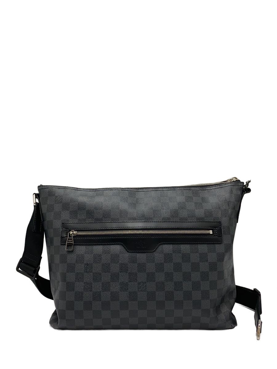 【ブランド】LOUIS VUITTON 【ブランドカナ】ルイヴィトン 【型番】N41106 【程度】C 【サイズ】 【メインカラー】ブラック 【素材・生地】PVC（ビニール） 【キーワード】　　 2026/01/15 セカンドストリート高針原店【2938】【中古】LOUIS VUITTON◆1)ミックMM_ダミエ・グラフィット/PVC/BLK ブランド LOUIS VUITTON 型番 N41106 カラー ブラック 柄 総柄 素材・生地 PVC（ビニール）>色・素材について サイズ >サイズ表示について 実寸（cm） 【バッグ】 マチ：8 / 高さ：29 / 幅：36-42.5 / 持ち手：/ 【その他】 その他サイズ：/ 商品は　セカンドストリート高針原店の店頭にて販売しております。商品に関するお問合わせは、お電話(TEL:052-709-2705)にて、問合わせ番号：2329387044277をお伝えください。 配送方法やお支払い方法に関するお問い合わせは、サポートセンターまでご連絡をお願いします。 ※お電話の対応は営業時間内のみとなります。お問い合わせフォームでお問い合わせの際はご注文番号をご記入下さい この商品に関する出品店舗からのコメント 片方の持ち手が完全に破れてしまっており、ショルダーストラップを肩掛けできない状態です/ほつれ有