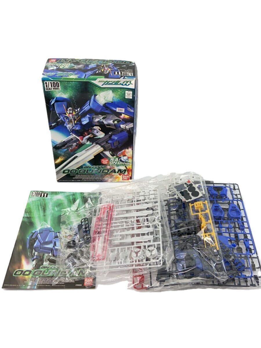 【中古】BANDAI◆プラモデル/ガンプラ/0156906/1/100 ダブルオーガンダム//【ホビー】