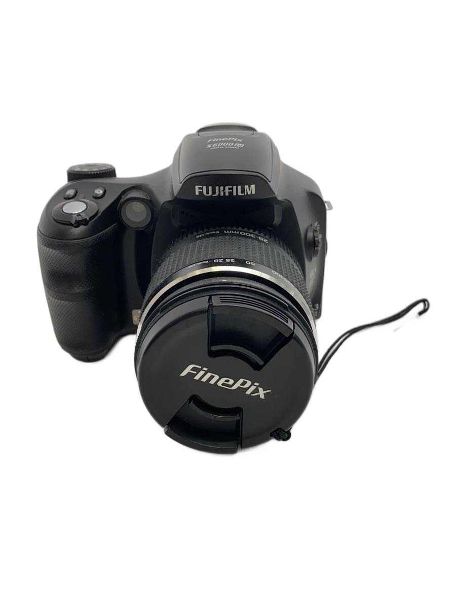【ブランド】FUJIFILM 【ブランドカナ】フジフイルム 【型番】 【程度】B 【カラー】 【キーワード】　　　/ 2026/07/25 セカンドストリート岐阜羽島店 【4316】【中古】FUJIFILM◆デジタルカメラ FinePix S6000fd//【カメラ】 ブランド FUJIFILM 型番 カラー 実寸（cm） 【/】 幅：13 / 高さ：9.5 / 奥行：14.5 【その他】 その他サイズ：/ 商品は　セカンドストリート岐阜羽島店の店頭にて販売しております。商品に関するお問合わせは、お電話(TEL:058-394-2390)にて、問合わせ番号：2343164551932をお伝えください。 配送方法やお支払い方法に関するお問い合わせは、サポートセンターまでご連絡をお願いします。 ※お電話の対応は営業時間内のみとなります。お問い合わせフォームでお問い合わせの際はご注文番号をご記入下さい この商品に関する出品店舗からのコメント 特別なダメージや汚れが見つからないお品物ですが、写真では確認しづらいダメージや汚れがある場合がございます。こちらの商品は店頭でも同時に販売しておりますので、商品の状態に変化が見られる場合がございます。商品の詳細やご不明な点等ございましたら、お気軽に販売店舗までお問い合わせくださいませ。