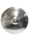 【ブランド】Zildjian【ブランドカナ】ジルジャン【型番】【程度】B【カラー】【キーワード】　　2023/09/18スーパーセカンドストリート八尾店 【4130】【中古】Zildjian◆ライド/ZXT TITANIUM 20 MEDIUM RIDE【楽器】ブランドZildjian型番カラー実寸【打楽器】 幅：50 / 高さ：/ / 奥行：/ 【その他】 その他サイズ：/商品は　スーパーセカンドストリート八尾店の店頭にて販売しております。商品に関するお問合わせは、お電話(TEL:072-990-2370)にて、問合わせ番号：2341304775194をお伝えください。配送方法やお支払い方法に関するお問い合わせは、サポートセンターまでご連絡をお願いします。※お電話の対応は営業時間内のみとなります。お問い合わせフォームでお問い合わせの際はご注文番号をご記入下さいこの商品に関する出品店舗からのコメント■Zildjian / ZXT TITANIUM 20 MEDIUM RIDE■2003年頃〜2006年ごろまで、ごく短い期間で生産されていたZXTの特別限定フィニッシュ、チタンコート。レーザーで刻まれている為、ZILDJIANロゴ等消えることはありません。使用はされており、各所ダメージは有ります。■本体のみ■20インチ/51■COLOR：シルバー