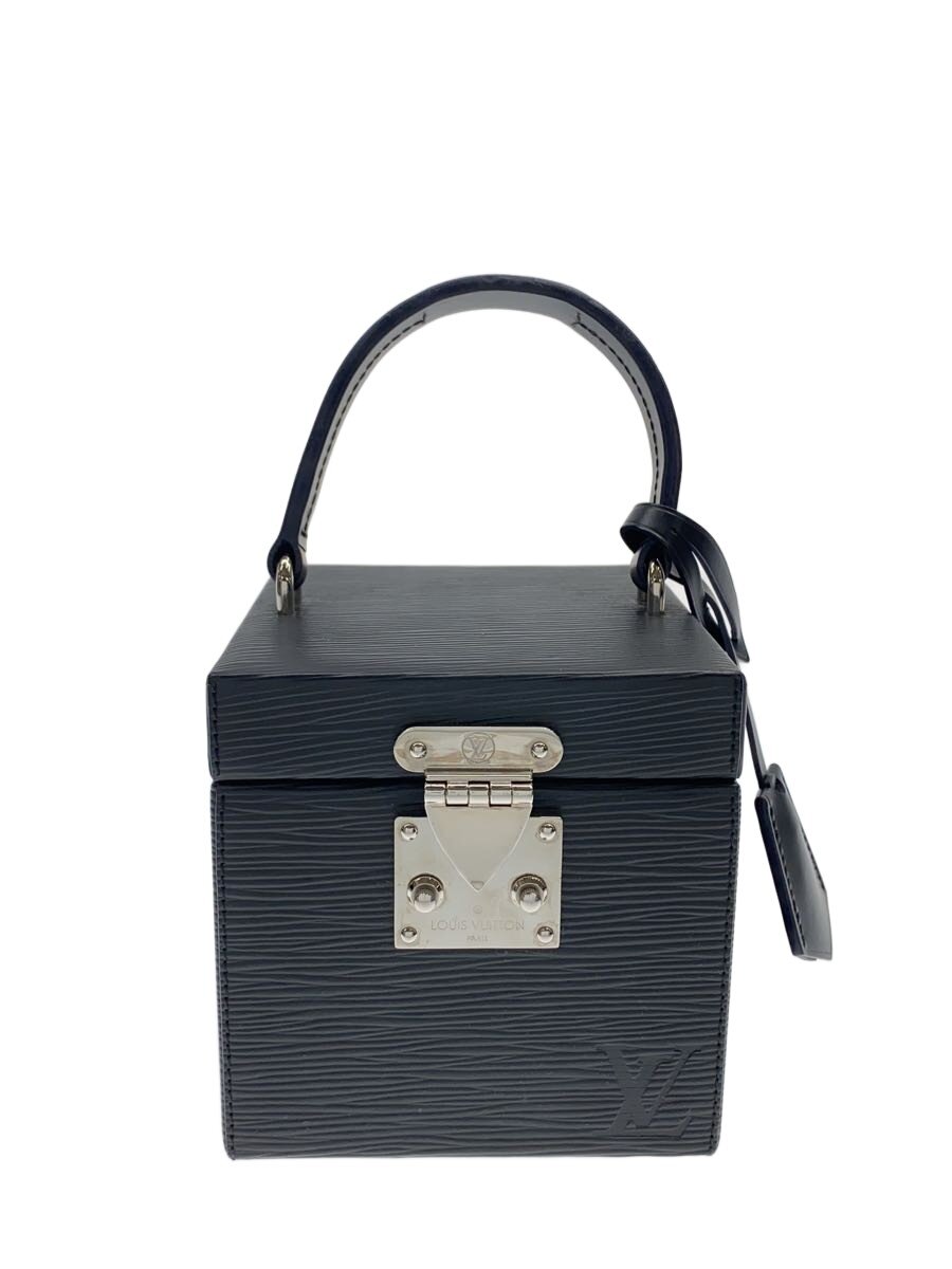 【ブランド】LOUIS VUITTON 【ブランドカナ】ルイヴィトン 【型番】M52703 【程度】B 【サイズ】 【メインカラー】ブラック 【素材・生地】レザー 【キーワード】　　 2026/01/04 セカンドストリート小倉魚町店【3263】【中古】LOUIS VUITTON◆ブリーカーボックス_エピ/レザー/BLK【バッグ】 ブランド LOUIS VUITTON 型番 M52703 カラー ブラック 柄 素材・生地 レザー>色・素材について サイズ >サイズ表示について 実寸（cm） 【バッグ】 マチ：12 / 高さ：12 / 幅：12 / 持ち手：24 【その他】 その他サイズ：/ 商品は　セカンドストリート小倉魚町店の店頭にて販売しております。商品に関するお問合わせは、お電話(TEL:093-512-6331)にて、問合わせ番号：2332633052544をお伝えください。 配送方法やお支払い方法に関するお問い合わせは、サポートセンターまでご連絡をお願いします。 ※お電話の対応は営業時間内のみとなります。お問い合わせフォームでお問い合わせの際はご注文番号をご記入下さい この商品に関する出品店舗からのコメント ショルダーストラップが同ブランドの別バッグのストラップとなっております。※金具のカラーがゴールドになります。その他には目立つ傷汚れなくまだまだご着用いただける状態となっております。