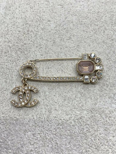 【中古】CHANEL◆C22B/ブローチ/アクセサリー/--/GLD/レディース//【服飾雑貨他】 【中古】CHANEL◆C22B/ブローチ/アクセサリー/--/GLD/レディース//【服飾雑貨他】