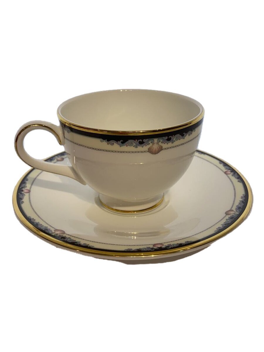 【ブランド】Royal Doulton 【ブランドカナ】ロイヤルドルトン 【型番】 【程度】B 【サイズ】 【メインカラー】ホワイト 【素材・生地】 【キーワード】　　 2024/12/01 セカンドストリート水戸オーパ店【4255】【中古】Royal Doulton◆カップ&amp;ソーサー/WHT【キッチン用品】 ブランド Royal Doulton 型番 カラー ホワイト 柄 素材・生地 &gt;色・素材について サイズ &gt;サイズ表示について 実寸 【カップ＆ソーサー】 幅：9.3 / 高さ：6.6 / 奥行：9.3 【その他】 その他サイズ：/ 商品は　セカンドストリート水戸オーパ店の店頭にて販売しております。商品に関するお問合わせは、お電話(TEL:029-300-4777)にて、問合わせ番号：2321513153204をお伝えください。 配送方法やお支払い方法に関するお問い合わせは、サポートセンターまでご連絡をお願いします。 ※お電話の対応は営業時間内のみとなります。お問い合わせフォームでお問い合わせの際はご注文番号をご記入下さい この商品に関する出品店舗からのコメント 1底にやや擦れあり2底にやや擦れありティーカップと皿の底に擦れが見受けられます。まだご使用いただけるお品物です。ご確認お願い致します。