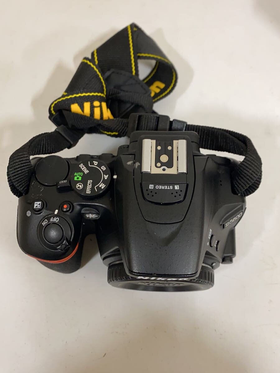 【中古】（非常に良い）FUJIFILM インスタントカメラ チェキ instax mini8 「ミニオン」 INS MINI 8 MINION