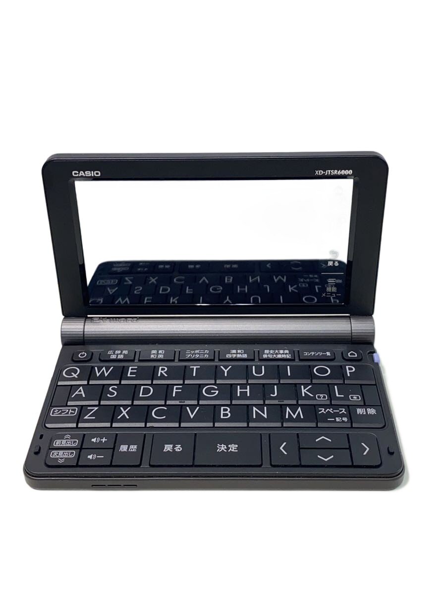 【ブランド】CASIO 【ブランドカナ】カシオ 【型番】 【程度】B 【カラー】 【キーワード】　　　/ 2026/07/28 セカンドストリート高島店 【4429】【中古】CASIO◆電子辞書 XD-JTSR6000//【家電・ビジュアル・オーディオ】 ブランド CASIO 型番 カラー 実寸（cm） 【電子辞書】 幅：16 / 高さ：1.5 / 奥行：10 【その他】 その他サイズ：/ 商品は　セカンドストリート高島店の店頭にて販売しております。商品に関するお問合わせは、お電話(TEL:0740-32-6211)にて、問合わせ番号：2344293057265をお伝えください。 配送方法やお支払い方法に関するお問い合わせは、サポートセンターまでご連絡をお願いします。 ※お電話の対応は営業時間内のみとなります。お問い合わせフォームでお問い合わせの際はご注文番号をご記入下さい この商品に関する出品店舗からのコメント 目立つダメージなどはないです。（写真にてご確認ください）※商品には写真では確認しづらいダメージや汚れがある場合がございます。商品について気になる点がございましたら販売店舗までお問い合わせくださいませ。