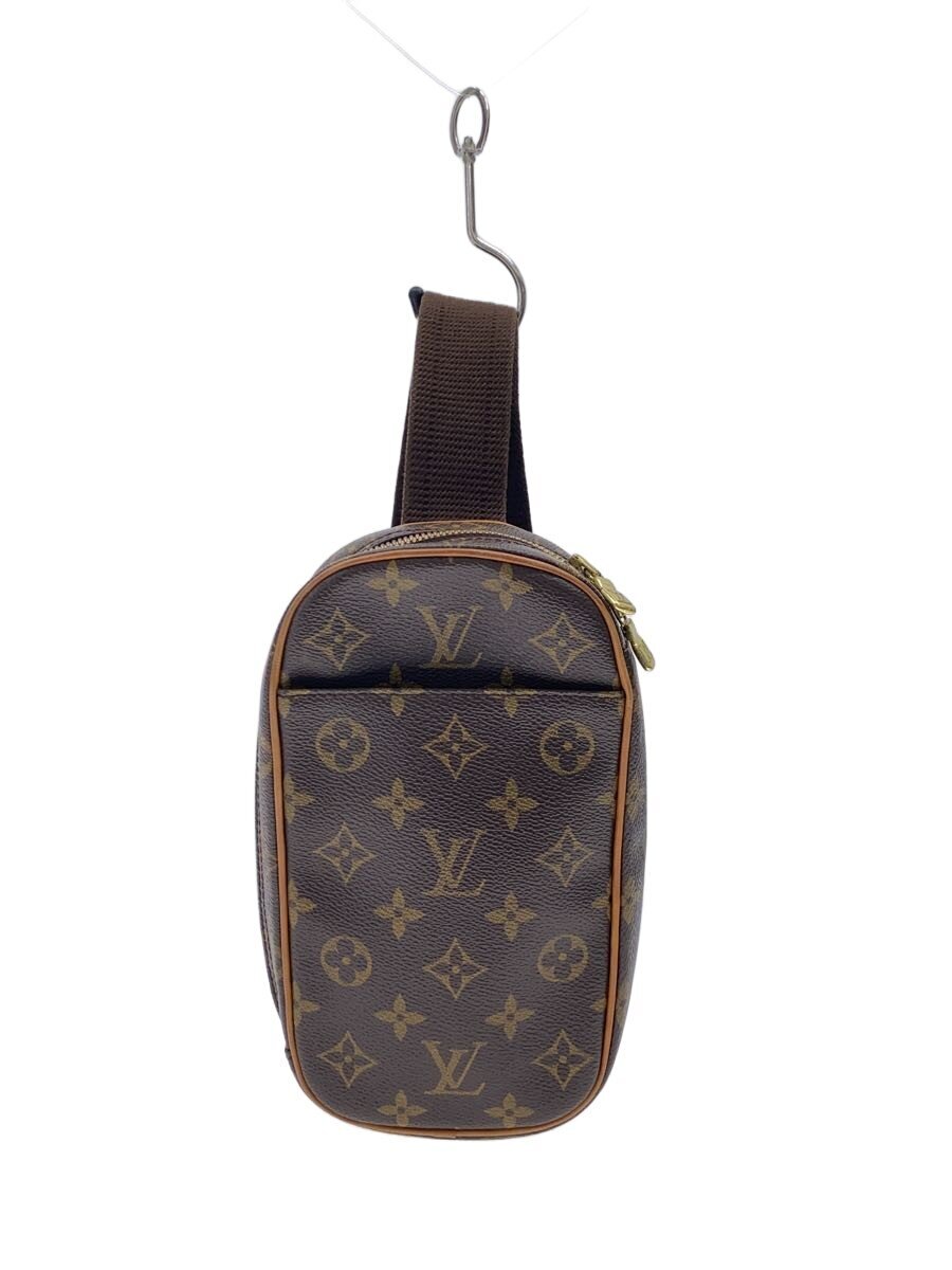 【ブランド】LOUIS VUITTON 【ブランドカナ】ルイヴィトン 【型番】M51870 【程度】B 【サイズ】 【メインカラー】ブラウン 【素材・生地】PVC（ビニール） 【キーワード】　　 2025/07/24 セカンドストリート野々市本町店【1940】【中古】LOUIS VUITTON◆ポシェット・ガンジュ_モノグラム・キャンバス/PVC/BRW【バッグ】 ブランド LOUIS VUITTON 型番 M51870 カラー ブラウン 柄 素材・生地 PVC（ビニール）>色・素材について サイズ >サイズ表示について 実寸（cm） 【バッグ】 マチ：4.5 / 高さ：22.5 / 幅：12.5 / 持ち手：/ 【その他】 その他サイズ：/ 商品は　セカンドストリート野々市本町店の店頭にて販売しております。商品に関するお問合わせは、お電話(TEL:076-294-1622)にて、問合わせ番号：2319404857362をお伝えください。 配送方法やお支払い方法に関するお問い合わせは、サポートセンターまでご連絡をお願いします。 ※お電話の対応は営業時間内のみとなります。お問い合わせフォームでお問い合わせの際はご注文番号をご記入下さい
