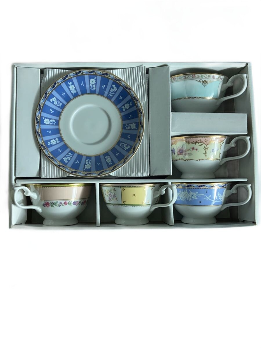 Rakuten - 【中古】NARUMI◆カップ&ソーサー/5点セット【キッチン用品】