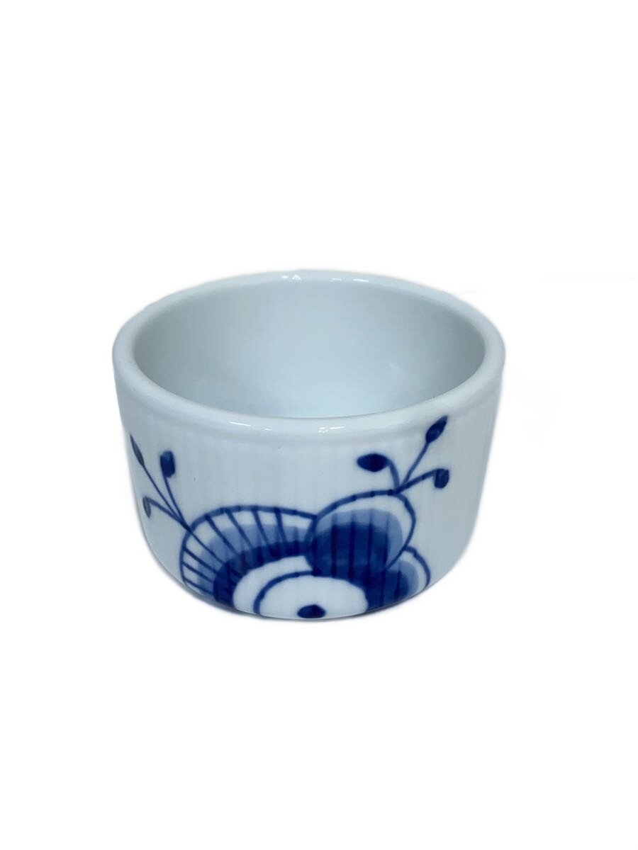 【ブランド】ROYAL COPENHAGEN 【ブランドカナ】ロイヤルコペンハーゲン 【型番】 【程度】B 【サイズ】 【メインカラー】 【素材・生地】 【キーワード】　　　/ 2026/08/03 セカンドストリート上新庄店【3482】【中古】ROYAL COPENHAGEN◆洋食器その他/ブルーフルーテッド/ ブランド ROYAL COPENHAGEN 型番 カラー 柄 素材・生地 >色・素材について サイズ >サイズ表示について 実寸（cm） 【プレート】 幅：8.5 / 高さ：5 / 奥行：8.5 【その他】 その他サイズ：/ 商品は　セカンドストリート上新庄店の店頭にて販売しております。商品に関するお問合わせは、お電話(TEL:06-6990-0013)にて、問合わせ番号：2334829659094をお伝えください。 配送方法やお支払い方法に関するお問い合わせは、サポートセンターまでご連絡をお願いします。 ※お電話の対応は営業時間内のみとなります。お問い合わせフォームでお問い合わせの際はご注文番号をご記入下さい この商品に関する出品店舗からのコメント 若干の使用感が御座いますが、まだまだお使い頂けます。