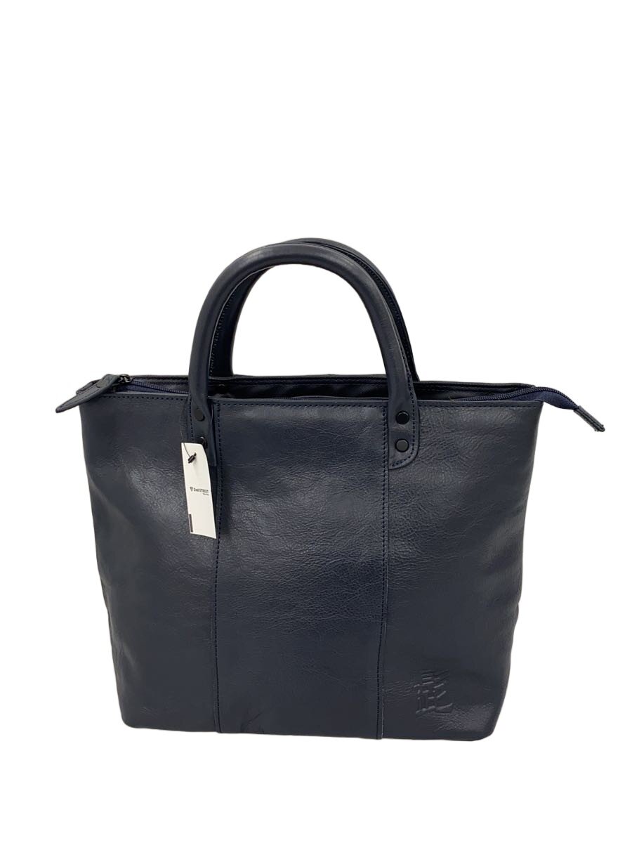 【ブランド】髭 HIGE BAG 【ブランドカナ】ヒゲバッグ 【型番】 【程度】B 【サイズ】 【メインカラー】ネイビー 【素材・生地】レザー 【キーワード】　　　/ 2026/03/16 セカンドストリート那珂川片縄店【3893】【中古】髭 HIGE BAG◆トートバッグ/レザー/NVY ブランド 髭 HIGE BAG 型番 カラー ネイビー 柄 素材・生地 レザー>色・素材について サイズ >サイズ表示について 実寸（cm） 【バッグ】 マチ：14.5 / 高さ：27.5 / 幅：30-37 / 持ち手：28 【その他】 その他サイズ：/ 商品は　セカンドストリート那珂川片縄店の店頭にて販売しております。商品に関するお問合わせは、お電話(TEL:092-951-0338)にて、問合わせ番号：2338933859913をお伝えください。 配送方法やお支払い方法に関するお問い合わせは、サポートセンターまでご連絡をお願いします。 ※お電話の対応は営業時間内のみとなります。お問い合わせフォームでお問い合わせの際はご注文番号をご記入下さい この商品に関する出品店舗からのコメント 比較的使用回数の少ないお品物です。目立つダメージ等は無く、ご使用に差し支えございません。店舗でも同時販売を行っている為、状態が変化する場合がございます。予めご了承くださいませ。写真では確認しづらいダメージや汚れ等がある場合がございます。気になる点がございましたら、販売店舗までお問い合わせくださいませ。