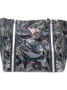 【中古】GUESS◆トートバッグ/PVC/BLK/カモフラ【バッグ】