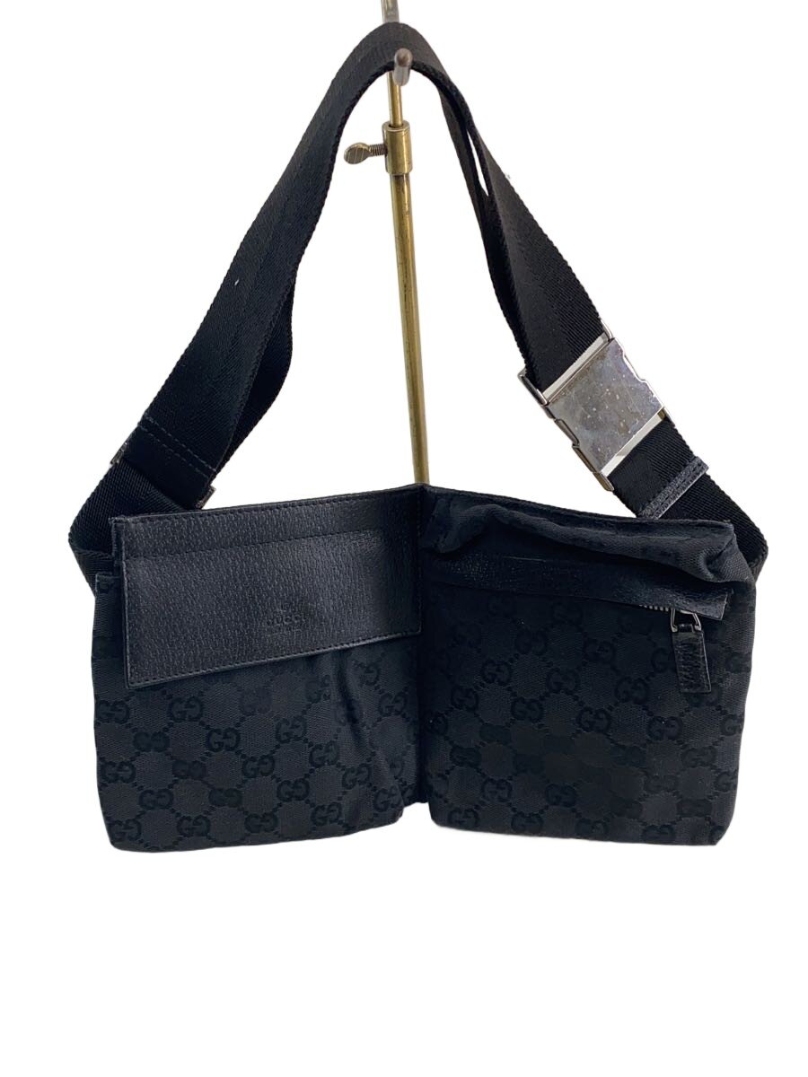 【ブランド】GUCCI 【ブランドカナ】グッチ 【型番】28566 【程度】B 【サイズ】 【メインカラー】ブラック 【素材・生地】キャンバス 【キーワード】　　 2026/03/04 セカンドストリート羽曳野尺度店【4982】【中古】GUCCI◆ウエストバッグ_GGキャンバス/キャンバス/BLK【バッグ】 ブランド GUCCI 型番 28566 カラー ブラック 柄 素材・生地 キャンバス>色・素材について サイズ >サイズ表示について 実寸（cm） 【ウエストバッグ】 マチ：2 / 高さ：16 / 幅：30 / 持ち手：/ 【その他】 その他サイズ：/ 商品は　セカンドストリート羽曳野尺度店の店頭にて販売しております。商品に関するお問合わせは、お電話(TEL:072-979-4691)にて、問合わせ番号：2320547860935をお伝えください。 配送方法やお支払い方法に関するお問い合わせは、サポートセンターまでご連絡をお願いします。 ※お電話の対応は営業時間内のみとなります。お問い合わせフォームでお問い合わせの際はご注文番号をご記入下さい この商品に関する出品店舗からのコメント 特に目立つ汚れやダメージのない商品となります。なお、店頭でも販売しておりますので、商品欠品の場合や、画像で判断しづらい使用感、汚れ等がある場合もございます。気になることがございましたら、お気軽にお問い合わせくださいませ。