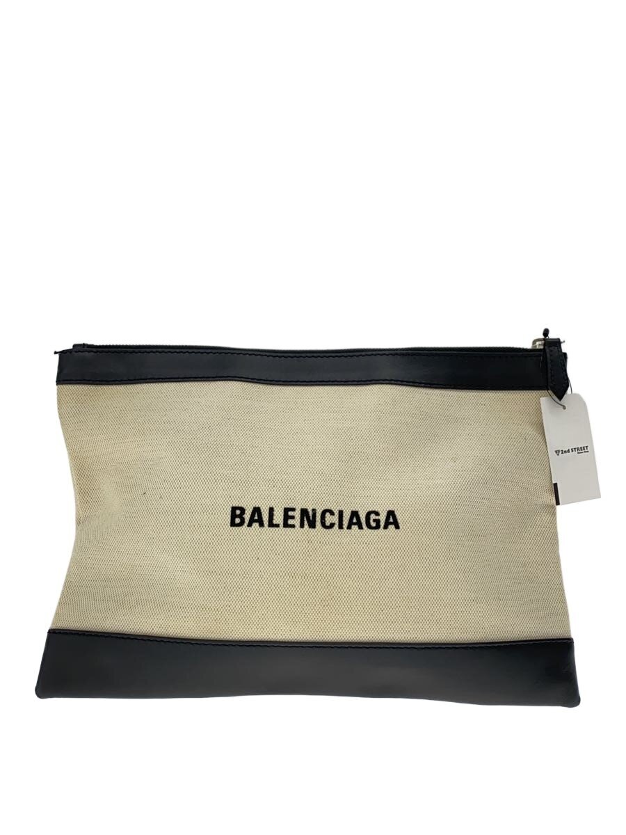 【ブランド】BALENCIAGA 【ブランドカナ】バレンシアガ 【型番】 【程度】B 【サイズ】 【メインカラー】クリーム 【素材・生地】キャンバス 【キーワード】　　　/ 2026/05/23 セカンドストリート新津店【2014】【中古】BALENCIAGA◆セカンドバッグ/キャンバス/CRM ブランド BALENCIAGA 型番 カラー クリーム 柄 素材・生地 キャンバス>色・素材について サイズ >サイズ表示について 実寸（cm） 【バッグ】 マチ：3 / 高さ：22 / 幅：34 / 持ち手：/ 【その他】 その他サイズ：/ 商品は　セカンドストリート新津店の店頭にて販売しております。商品に関するお問合わせは、お電話(TEL:0250-24-8896)にて、問合わせ番号：2319648864652をお伝えください。 配送方法やお支払い方法に関するお問い合わせは、サポートセンターまでご連絡をお願いします。 ※お電話の対応は営業時間内のみとなります。お問い合わせフォームでお問い合わせの際はご注文番号をご記入下さい この商品に関する出品店舗からのコメント 大きなダメージなく、一般的な中古品になります。店頭でも同時に販売している為、状態に変化がある場合がございます。※光の加減により、実際のものと異なる色に見える場合がございます。ご不明な点はお気軽に販売店舗までお問い合わせくださいませ。