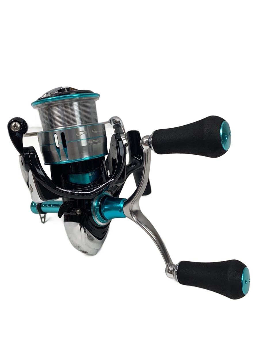 未使用級 ダイワ エメラルダス LT 3000S-CH-DH スピニングリール