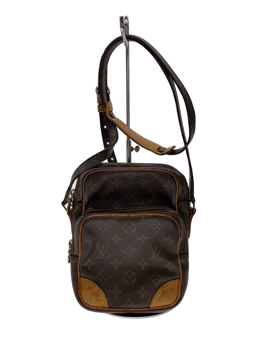 【ブランド】LOUIS VUITTON 【ブランドカナ】ルイヴィトン 【型番】M45236 【程度】D 【サイズ】 【メインカラー】ブラウン 【素材・生地】PVC（ビニール） 【キーワード】　　 2025/10/24 セカンドストリート泉大津店【4541】【中古】LOUIS VUITTON◆アマゾン_モノグラム・キャンバス/PVC/BRW【バッグ】 ブランド LOUIS VUITTON 型番 M45236 カラー ブラウン 柄 素材・生地 PVC（ビニール）>色・素材について サイズ >サイズ表示について 実寸（cm） 【バッグ】 マチ：5 / 高さ：21 / 幅：15 / 持ち手：/ 【その他】 その他サイズ：/ 商品は　セカンドストリート泉大津店の店頭にて販売しております。商品に関するお問合わせは、お電話(TEL:0725-20-6057)にて、問合わせ番号：2345412868533をお伝えください。 配送方法やお支払い方法に関するお問い合わせは、サポートセンターまでご連絡をお願いします。 ※お電話の対応は営業時間内のみとなります。お問い合わせフォームでお問い合わせの際はご注文番号をご記入下さい