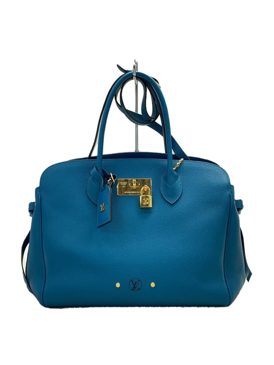 【ブランド】LOUIS VUITTON 【ブランドカナ】ルイヴィトン 【型番】M55023 【程度】A 【サイズ】 【メインカラー】グリーン 【素材・生地】レザー牛革 【キーワード】　　 2025/01/14 セカンドストリート浦和埼大通り店【1915】【中古】LOUIS VUITTON◆ミラMM_トリヨン_BLU/牛革/GRN【バッグ】 ブランド LOUIS VUITTON 型番 M55023 カラー グリーン 柄 素材・生地 レザー牛革>色・素材について サイズ >サイズ表示について 実寸（cm） 【バッグ】 マチ：15 / 高さ：25 / 幅：30 / 持ち手：40 【その他】 その他サイズ：/ 商品は　セカンドストリート浦和埼大通り店の店頭にて販売しております。商品に関するお問合わせは、お電話(TEL:048-851-5251)にて、問合わせ番号：2319154168947をお伝えください。 配送方法やお支払い方法に関するお問い合わせは、サポートセンターまでご連絡をお願いします。 ※お電話の対応は営業時間内のみとなります。お問い合わせフォームでお問い合わせの際はご注文番号をご記入下さい