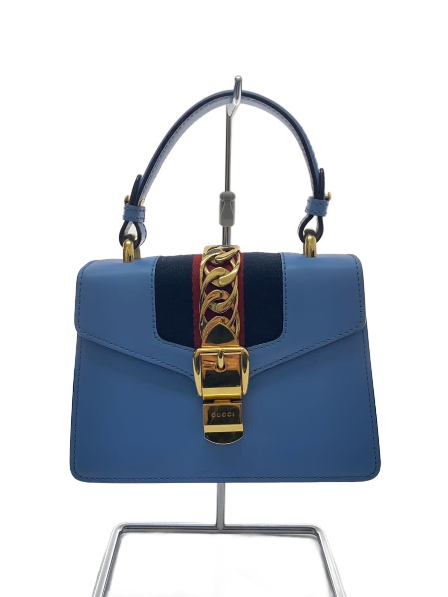 【ブランド】GUCCI 【ブランドカナ】グッチ 【型番】470270 D4ZAG 4367 【程度】B 【サイズ】 【メインカラー】ブルー 【素材・生地】レザー 【キーワード】　　 2025/10/24 セカンドストリート仙台一番町店【3326】【中古】GUCCI◆ハンドバッグ_シルヴィ/レザー/ブルー【バッグ】 ブランド GUCCI 型番 470270 D4ZAG 4367 カラー ブルー 柄 素材・生地 レザー>色・素材について サイズ >サイズ表示について 実寸（cm） 【バッグ】 マチ：8 / 高さ：14 / 幅：8 / 持ち手：26 【その他】 その他サイズ：/ 商品は　セカンドストリート仙台一番町店の店頭にて販売しております。商品に関するお問合わせは、お電話(TEL:022-722-0671)にて、問合わせ番号：2333261970743をお伝えください。 配送方法やお支払い方法に関するお問い合わせは、サポートセンターまでご連絡をお願いします。 ※お電話の対応は営業時間内のみとなります。お問い合わせフォームでお問い合わせの際はご注文番号をご記入下さい この商品に関する出品店舗からのコメント 【商品名】 GUCCI シルヴィ【型番】470270 D4ZAG 4367■状態Bバッグ本体、金具部分に小さな傷がみられる商品となります。店頭でも同時販売を行っているため、商品説明に記載の無い汚れやダメージが生じる場合がございます。状態について等ご不明な点、ご質問はお気軽に当店までお問合せ下さいませ。