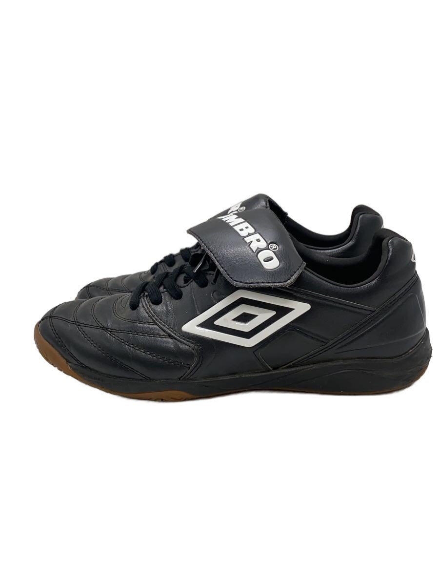 【ブランド】UMBRO 【ブランドカナ】アンブロ 【型番】 【程度】B 【サイズ】 【メインカラー】ブラック 【素材・生地】 【キーワード】　　 2026/01/23 セカンドストリート大野城御笠川店【3530】【中古】UMBRO◆フットサルシューズ/25cm/BLK【スポーツ】 ブランド UMBRO 型番 カラー ブラック 柄 素材・生地 >色・素材について サイズ >サイズ表示について 実寸 【スニーカー】 ソールの高さ：2 / ソール全長：28 【その他】 その他サイズ：/ 商品は　セカンドストリート大野城御笠川店の店頭にて販売しております。商品に関するお問合わせは、お電話(TEL:092-580-8011)にて、問合わせ番号：2335303974894をお伝えください。 配送方法やお支払い方法に関するお問い合わせは、サポートセンターまでご連絡をお願いします。 ※お電話の対応は営業時間内のみとなります。お問い合わせフォームでお問い合わせの際はご注文番号をご記入下さい この商品に関する出品店舗からのコメント UMBRO当店の商品をご覧頂き、誠にありがとうございます。目立つダメージなどはなく、使用に差し支えのない商品です。※写真では確認しづらいダメージや汚れが目立つ場合がございます。詳細は販売店舗までお問い合わせ下さいませ。