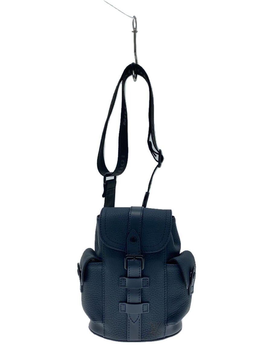 【ブランド】LOUIS VUITTON 【ブランドカナ】ルイヴィトン 【型番】M58494 【程度】A 【サイズ】 【メインカラー】ブルー 【素材・生地】その他 【キーワード】　　 2024/10/08 セカンドストリート白根店【3604】【中古】LOUIS VUITTON◆クリストファーXS_トリヨン_BLU/--/BLU【バッグ】 ブランド LOUIS VUITTON 型番 M58494 カラー ブルー 柄 素材・生地 その他>色・素材について サイズ >サイズ表示について 実寸（cm） 【バッグ】 マチ：6 / 高さ：18 / 幅：15 / 持ち手：/ 【その他】 その他サイズ：/ 商品は　セカンドストリート白根店の店頭にて販売しております。商品に関するお問合わせは、お電話(TEL:025-372-8200)にて、問合わせ番号：2336041775446をお伝えください。 配送方法やお支払い方法に関するお問い合わせは、サポートセンターまでご連絡をお願いします。 ※お電話の対応は営業時間内のみとなります。お問い合わせフォームでお問い合わせの際はご注文番号をご記入下さい