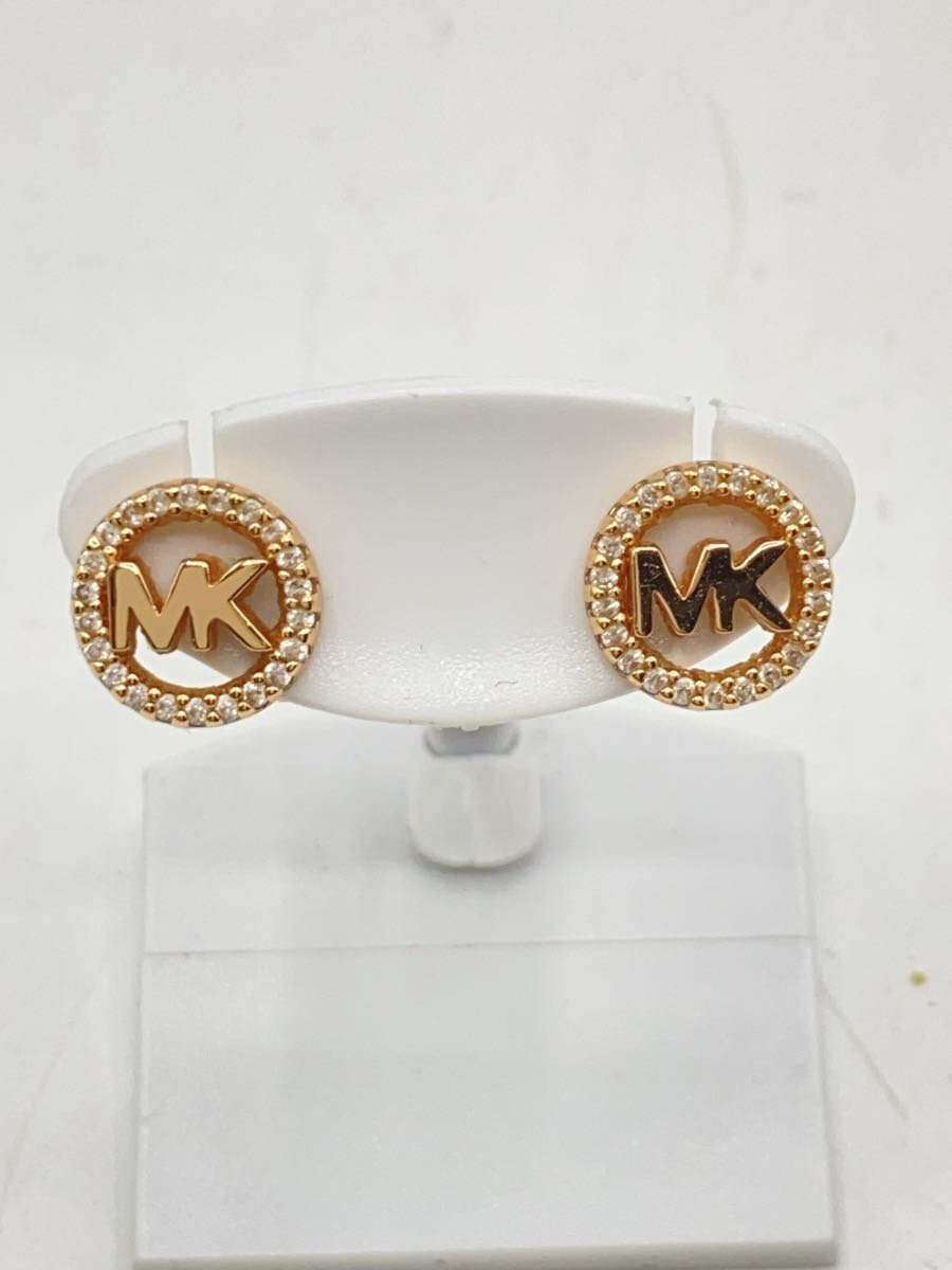 【ブランド】MICHAEL KORS 【ブランドカナ】マイケルコース 【型番】 【程度】B 【サイズ】 【メインカラー】 【素材・生地】SV925 【キーワード】　　　/ 2026/06/05 セカンドストリート松戸五香店【3874】【中古】MICHAEL KORS◆ピアス/SV925/レディース ブランド MICHAEL KORS 型番 カラー 柄 素材・生地 SV925>色・素材について サイズ >サイズ表示について 実寸（cm） 【ピアス】 トップ縦：0.8 / トップ横：0.8 / ポスト：1 【その他】 その他サイズ：/ 商品は　セカンドストリート松戸五香店の店頭にて販売しております。商品に関するお問合わせは、お電話(TEL:047-386-0281)にて、問合わせ番号：2320156378920をお伝えください。 配送方法やお支払い方法に関するお問い合わせは、サポートセンターまでご連絡をお願いします。 ※お電話の対応は営業時間内のみとなります。お問い合わせフォームでお問い合わせの際はご注文番号をご記入下さい この商品に関する出品店舗からのコメント 2個セット/箱付きで比較的きれいな状態です